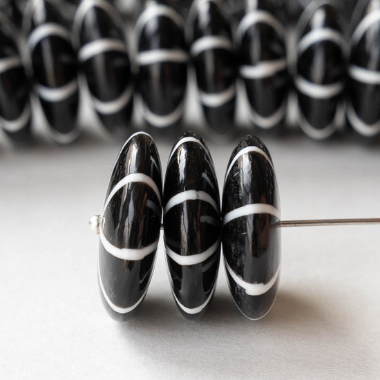 20mm Buffalo Horn Disk Beads - Black and White - 6 beads