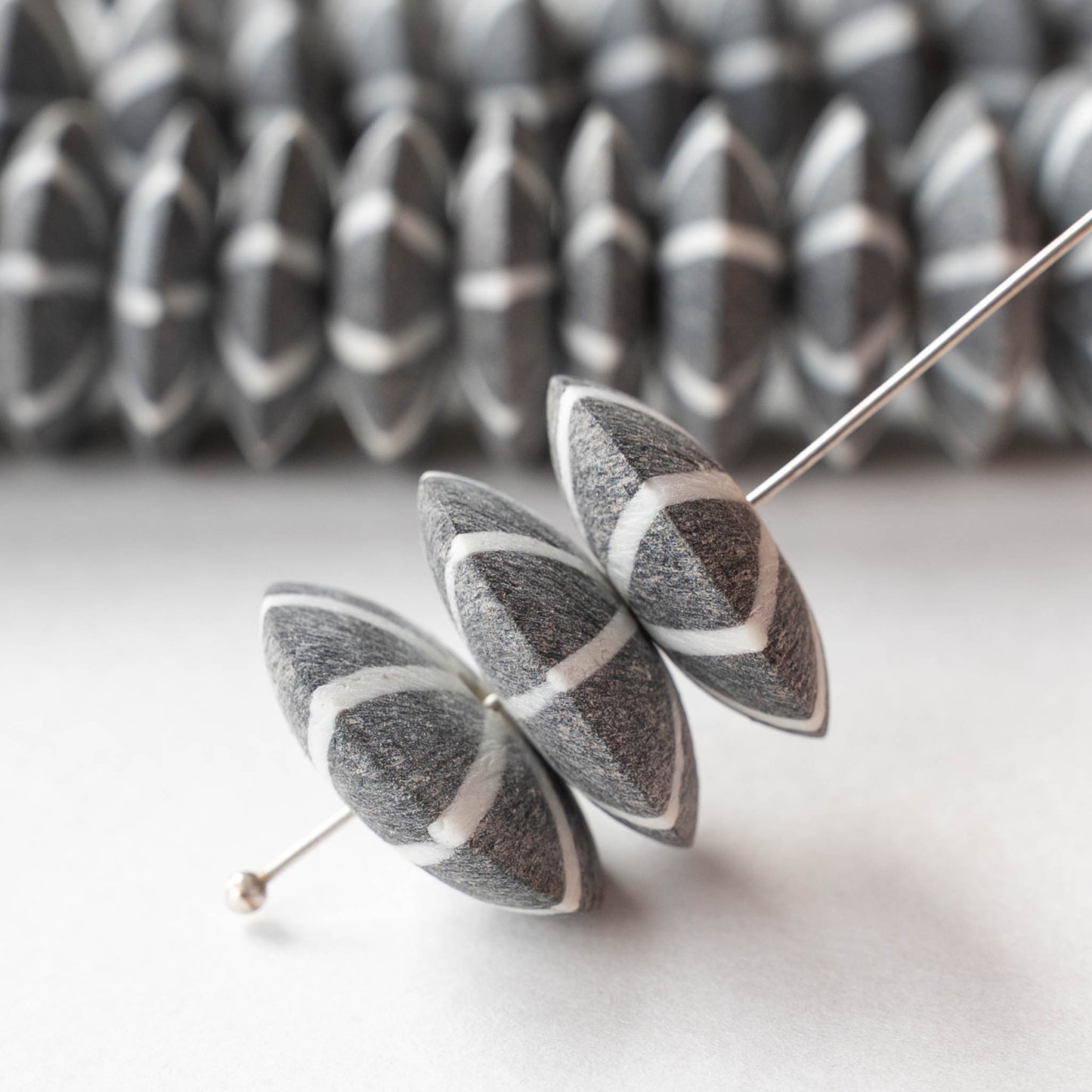 20mm Buffalo Horn Disk Beads - Matte Black and White - 6 beads
