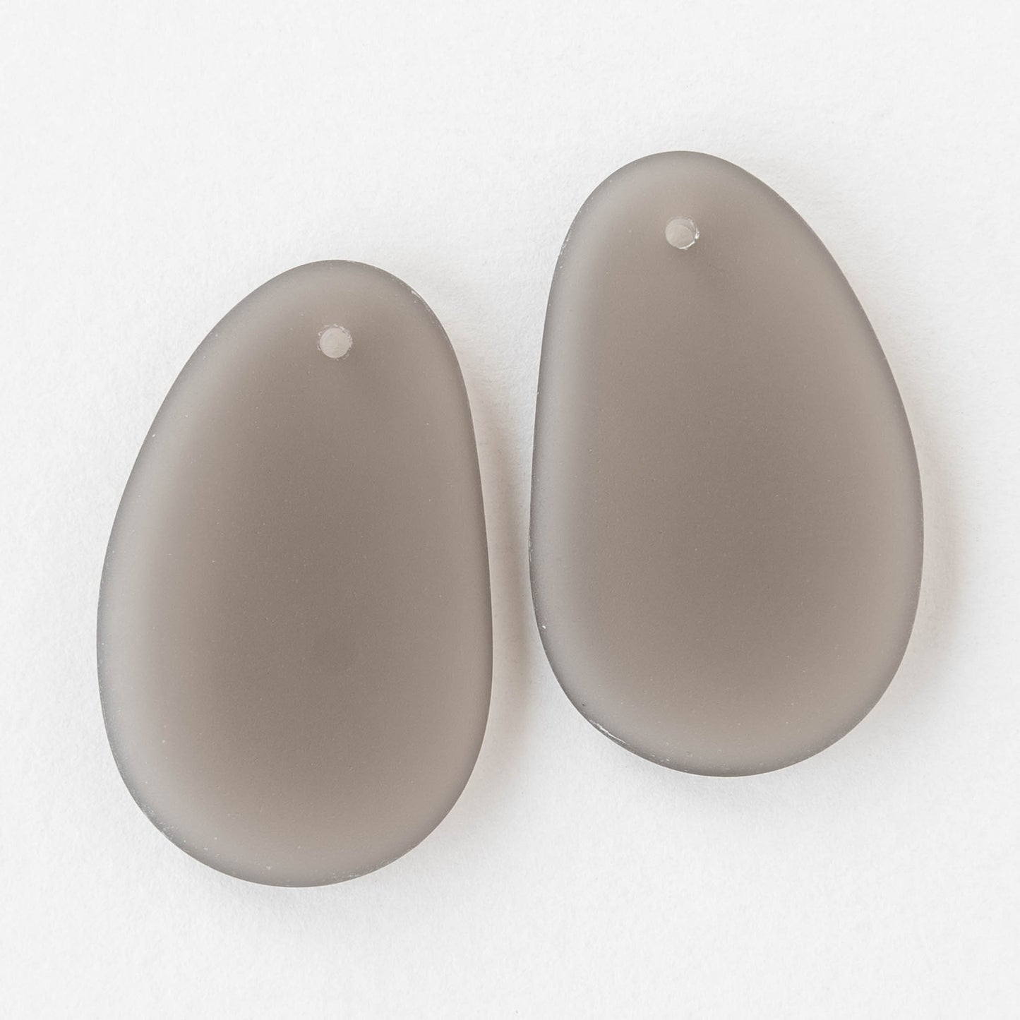 20x32mm Frosted Glass Pendant - Smokey Gray