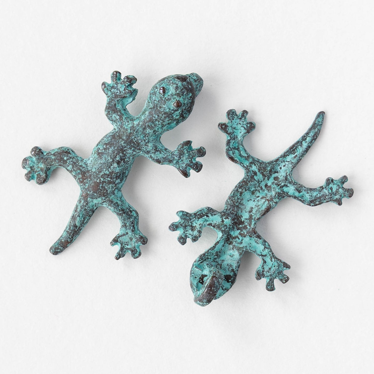 34mm Mykonos Metal Gecko Pendant - Copper Patina