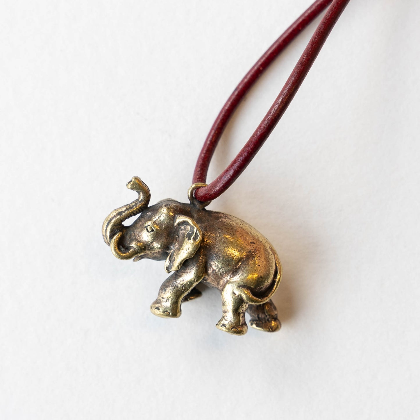 Elephant Pendant - Brass - 1 piece