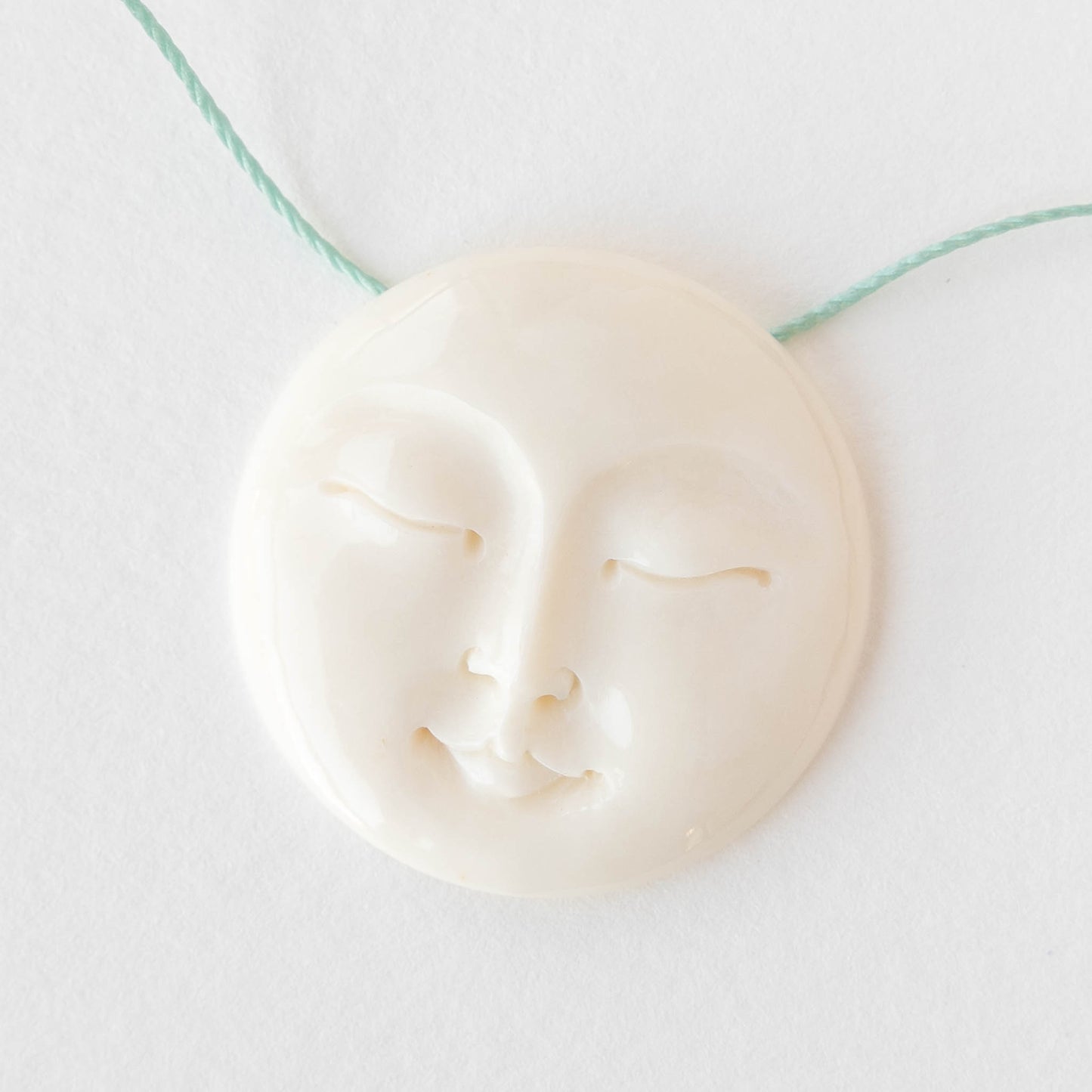 Load image into Gallery viewer, 29mm Moon Face Pendant - Closed Eyes
