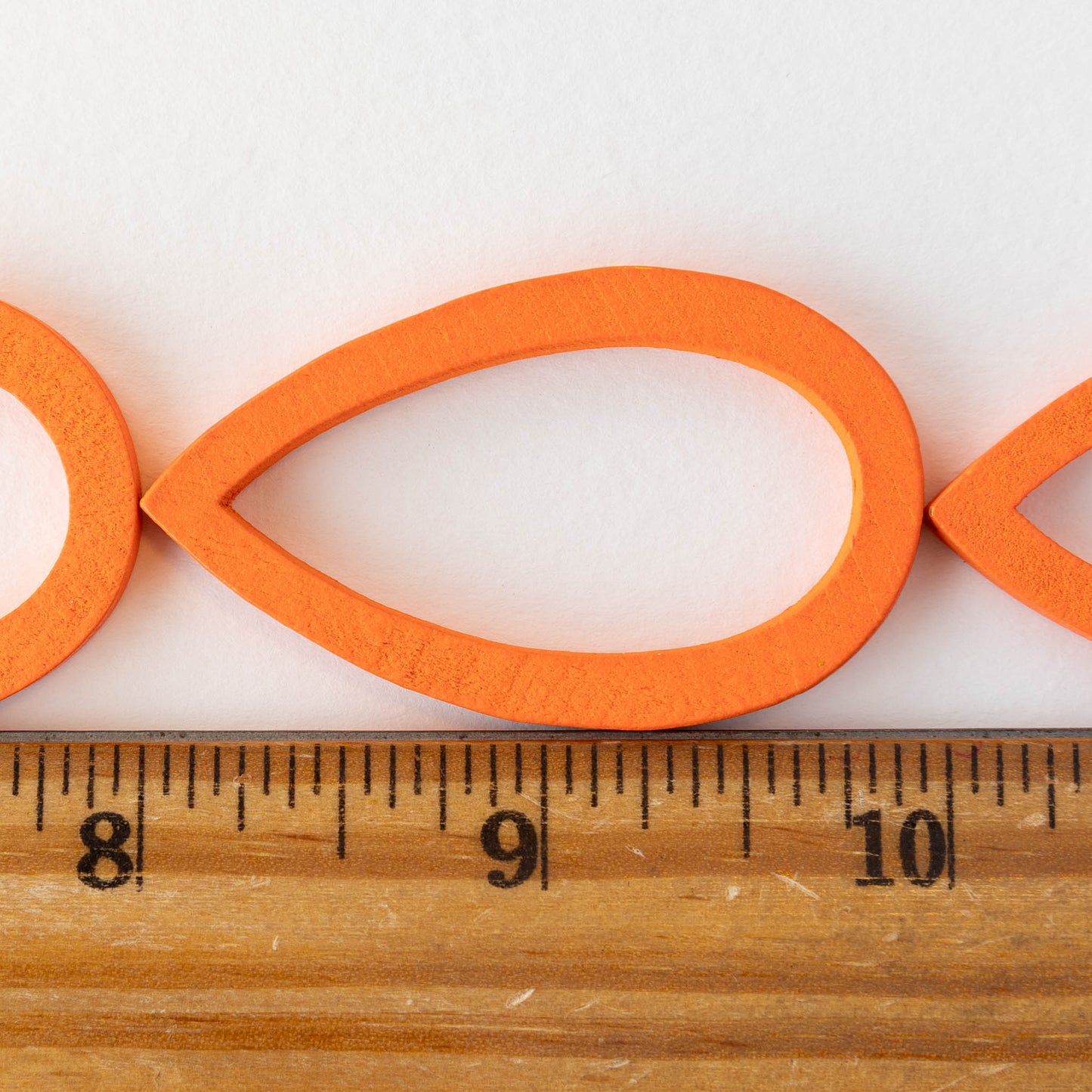 29x49mm Wooden Teardrop Beads - Orange - 4 teardrops