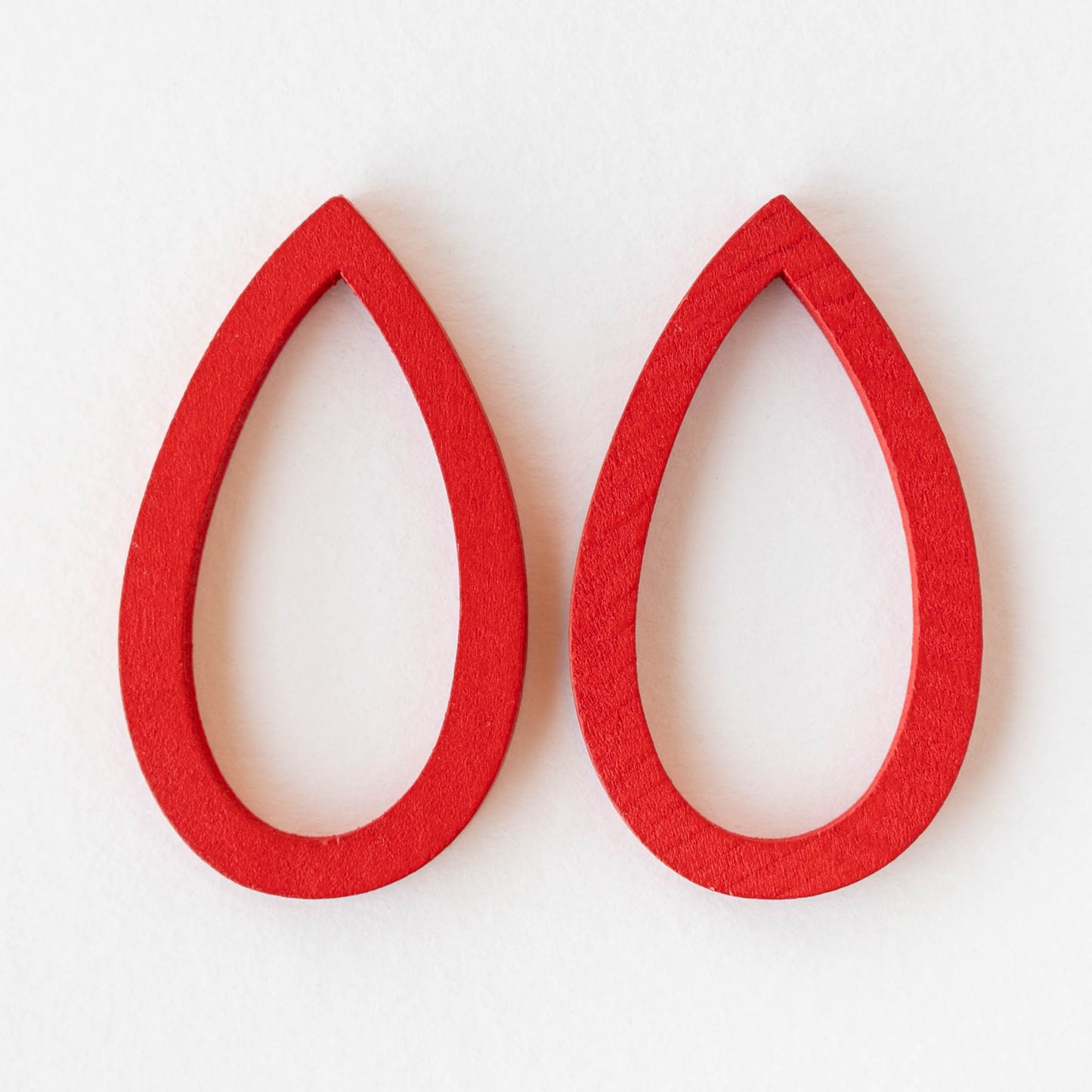 29x49mm Wooden Teardrop Beads - Red - 4 teardrops
