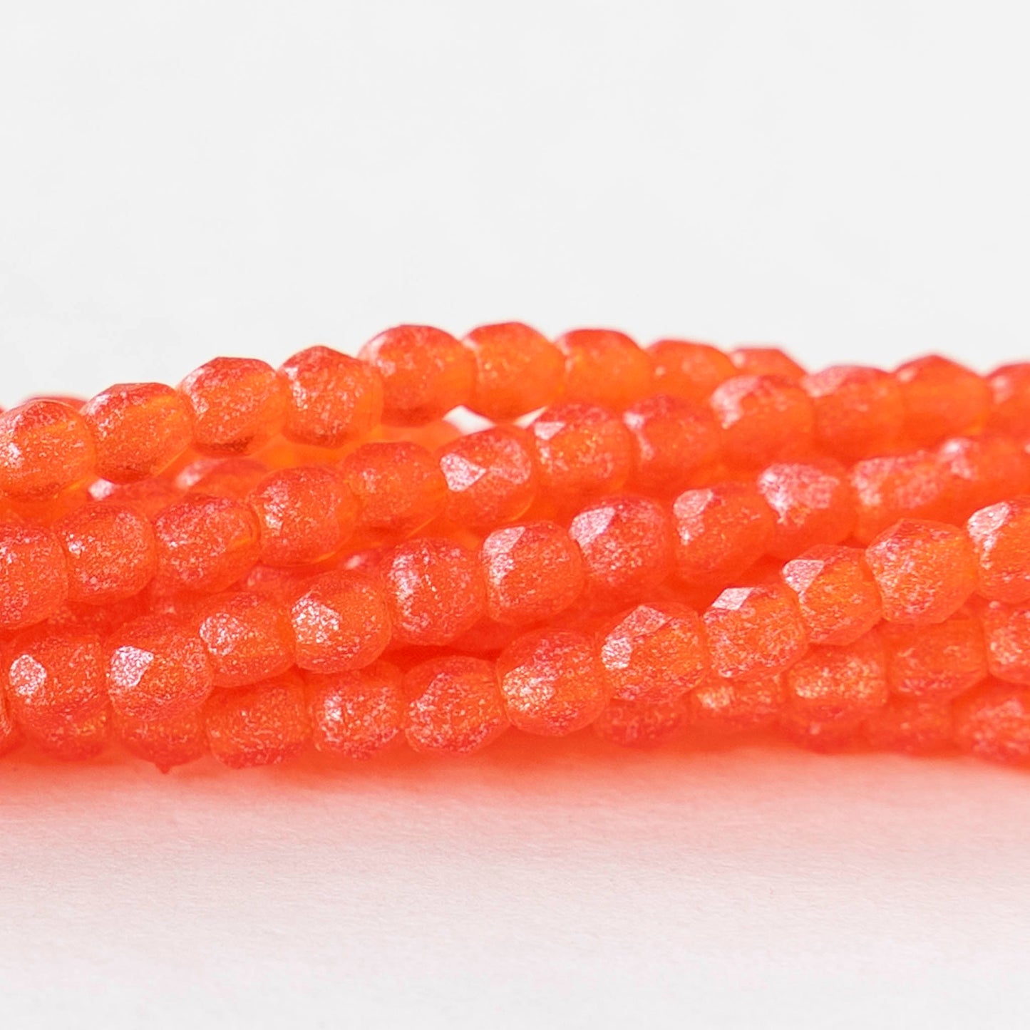 2mm Round Firepolished Beads - Flash Pearl Hyacinth - 100 beads
