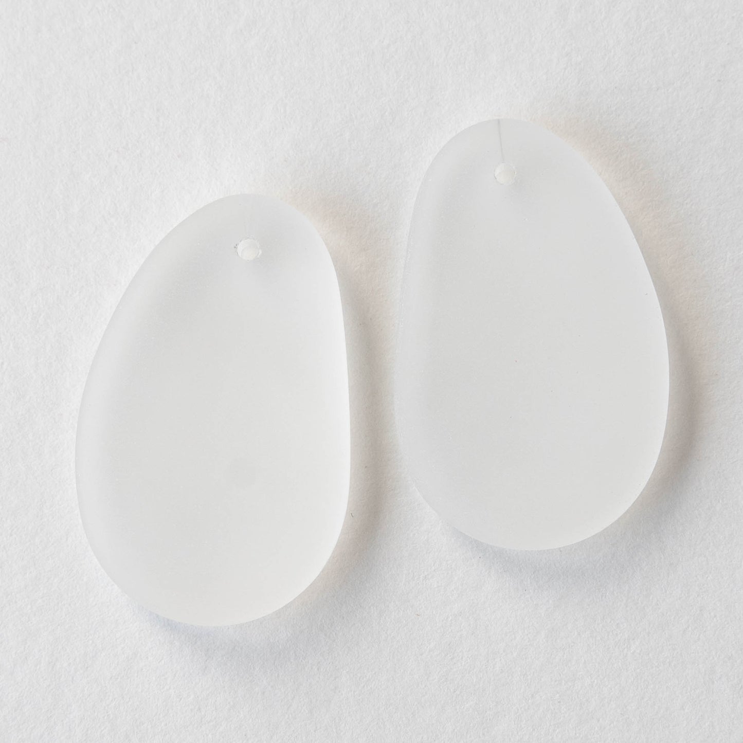 20x32mm Frosted Glass Pendants - Crystal -2,4 or 10
