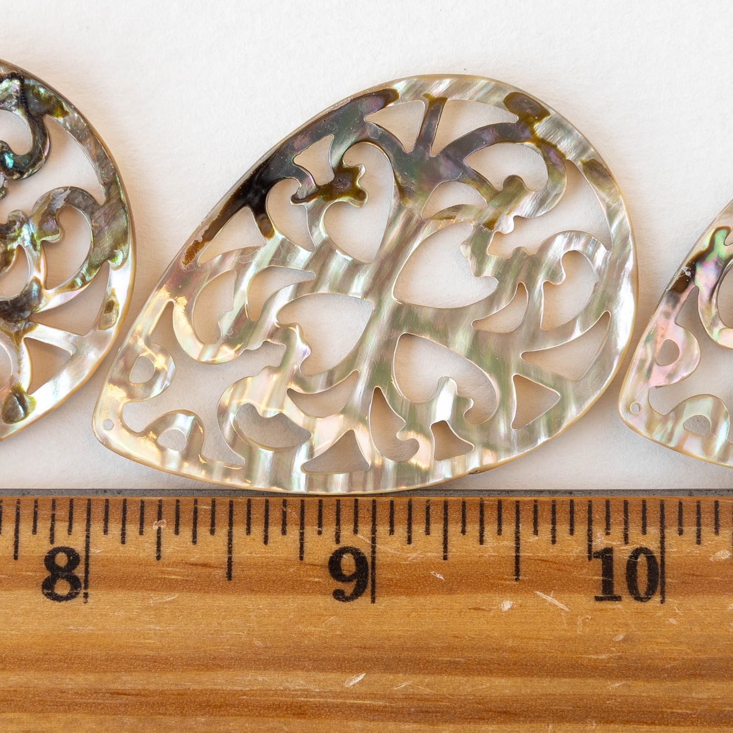 35x50mm Carved Abalone Teardrop Shell Pendants - 1 Pair