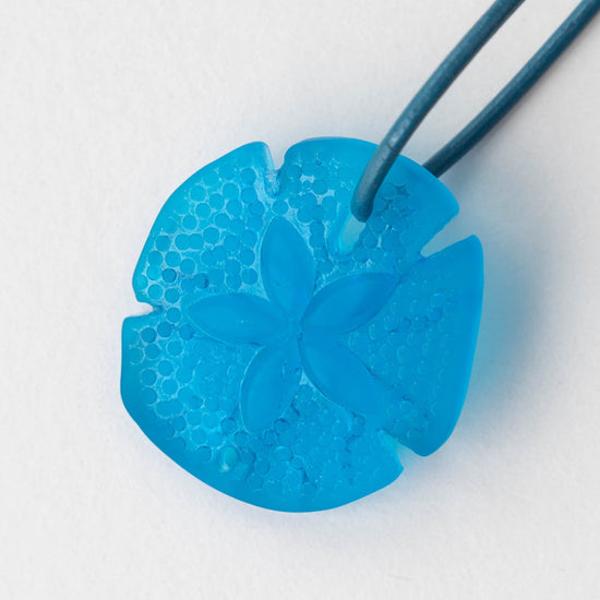 Load image into Gallery viewer, 40x36mm Frosted Sand Dollar Pendants - Aqua  - 2 Pieces
