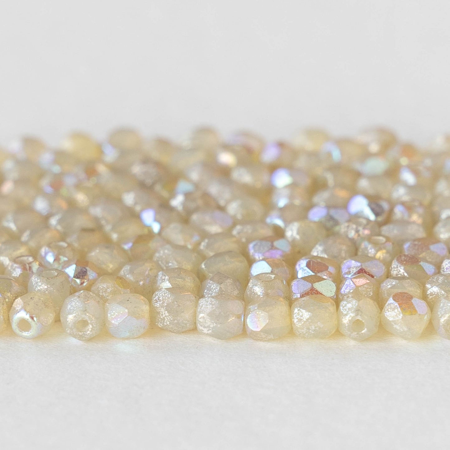 3mm Round Beads - Creamy Sparkle - 120 beads