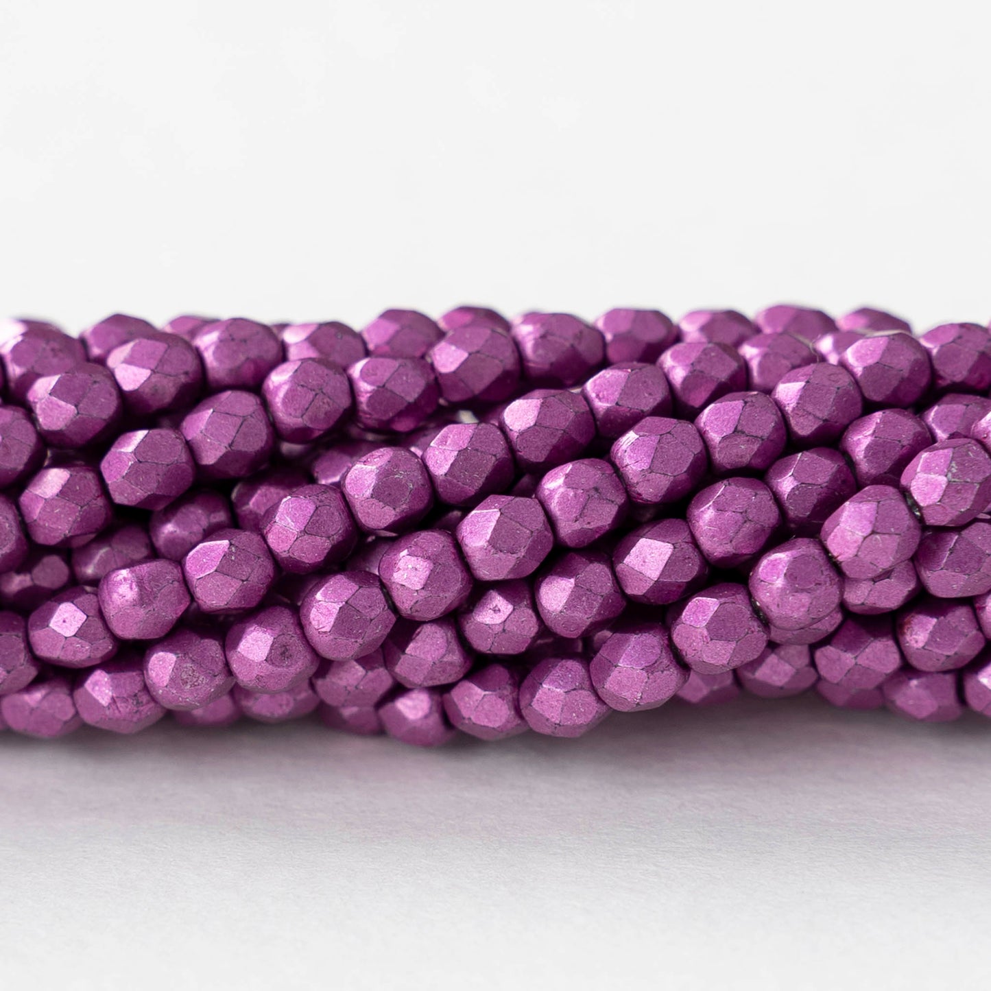 3mm Firepolished Round Beads - Metallic Pink Yarrow - 50 Beads