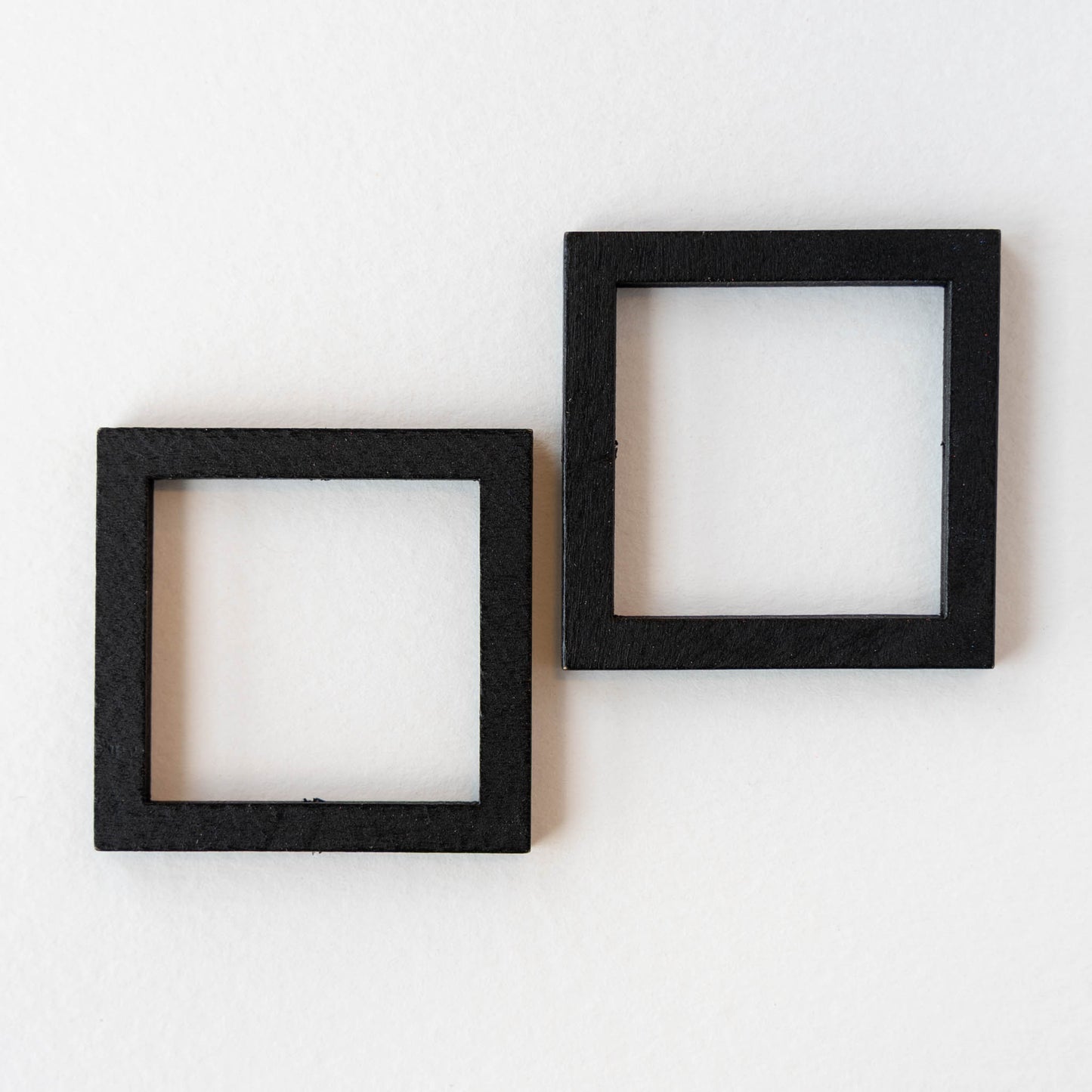 40mm Wooden Square Beads - Black - 4 squares