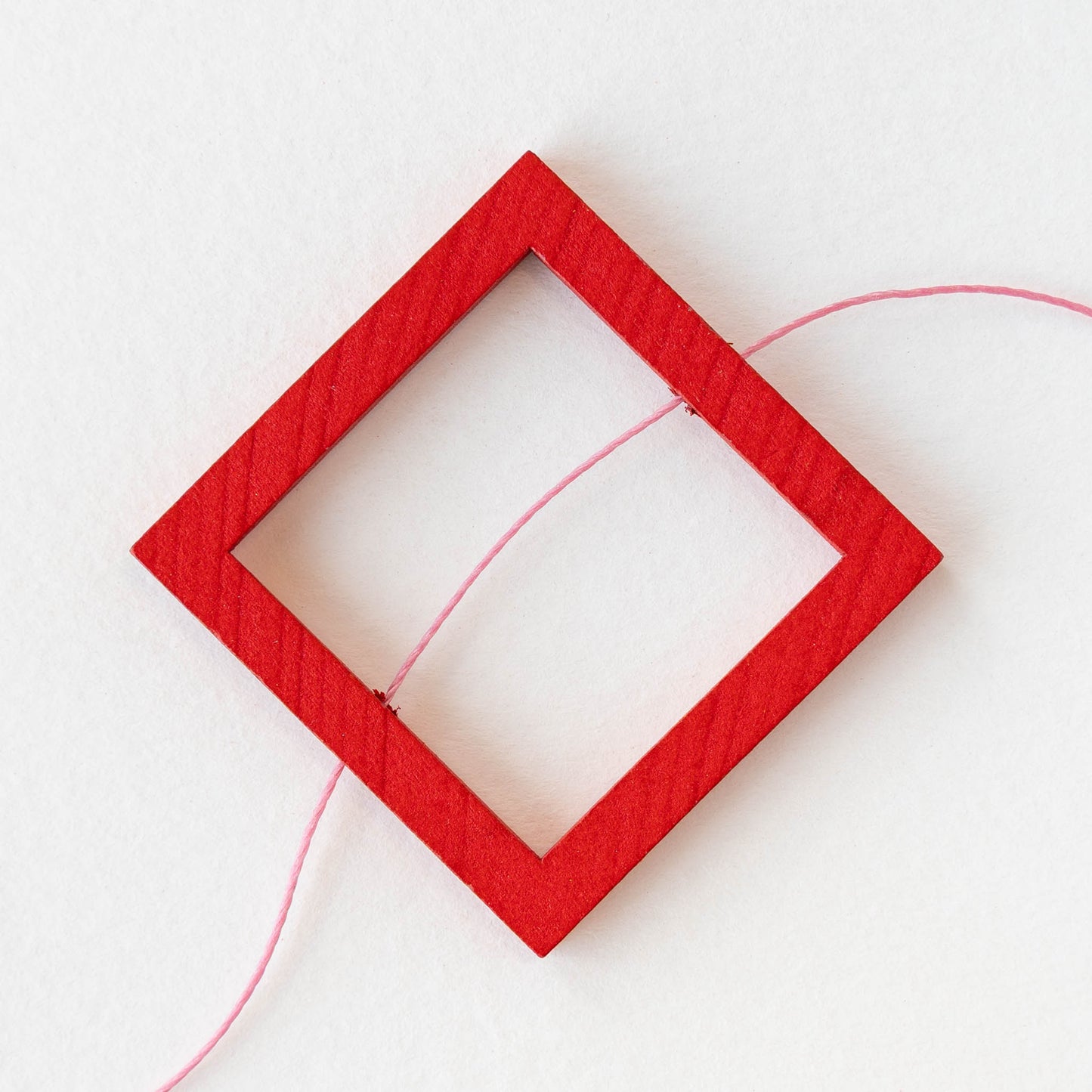 40mm Wooden Square Beads - Red - 4 squares