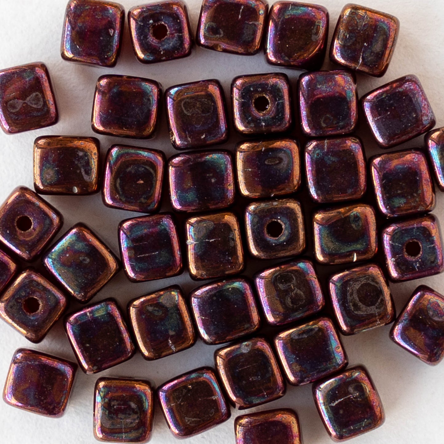 4mm Glass Cube Beads - Metallic Red Copper Rainbow - 40 beads