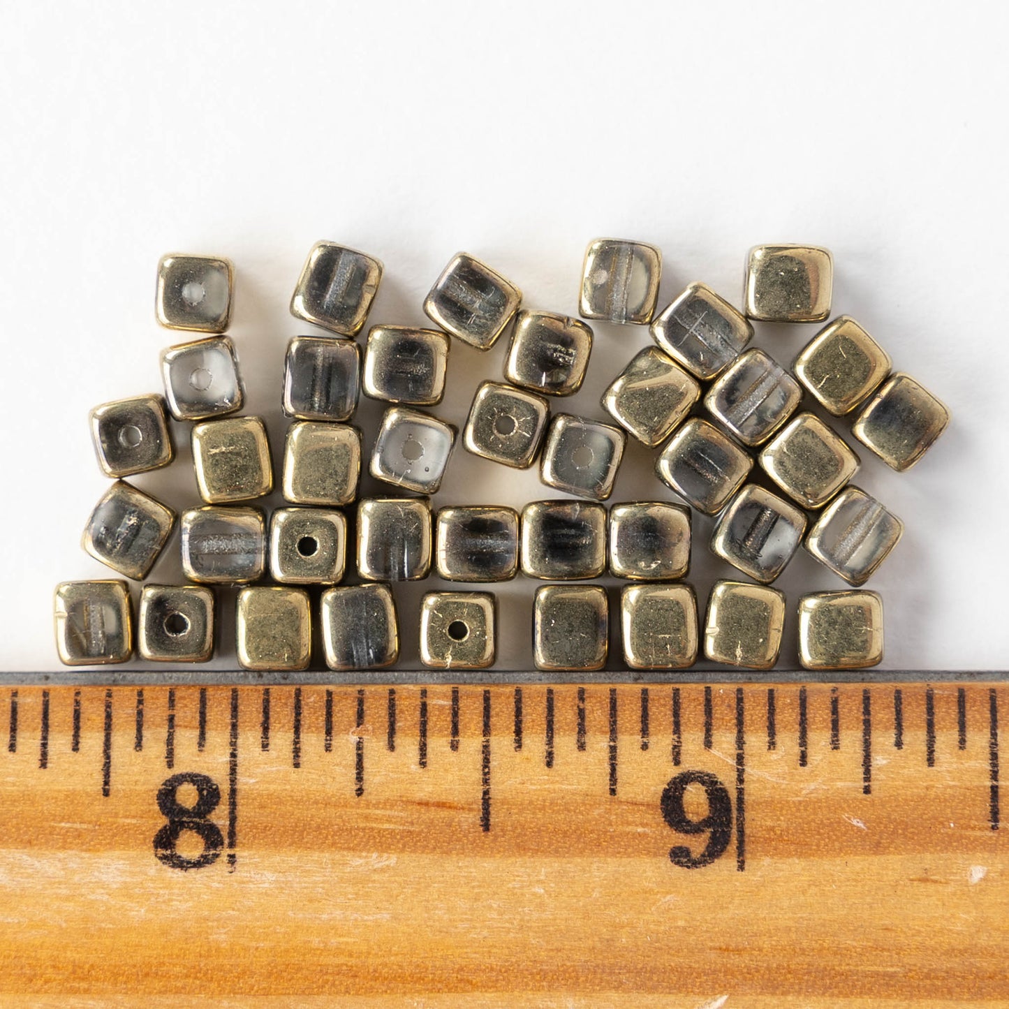 4mm Glass Cube Beads - Crystal Gold Mix - 40 beads