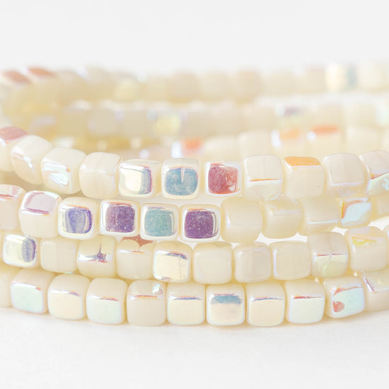 4mm Glass Cube Beads - Ivory AB - 40 beads