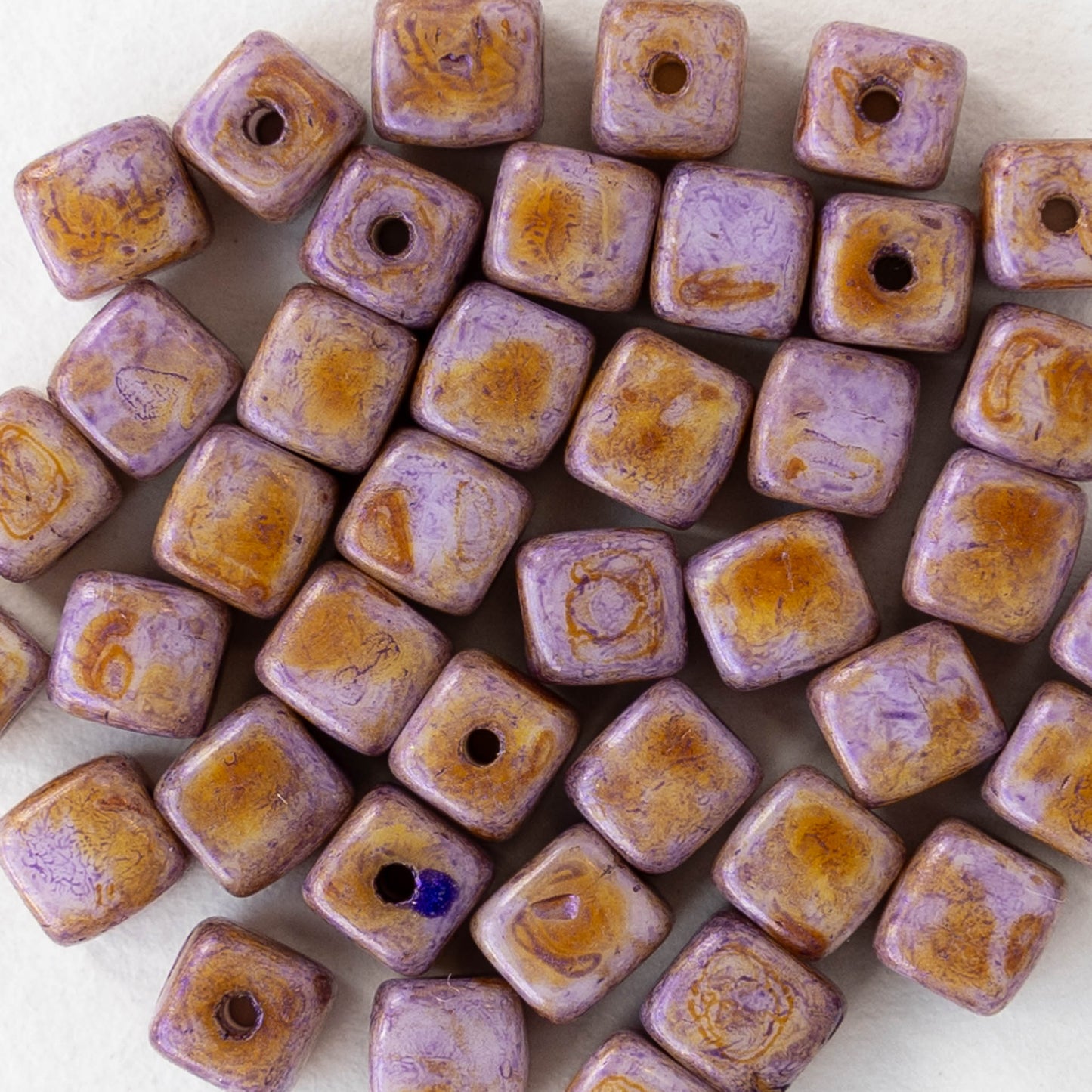 4mm Glass Cube Beads - Opaque Mauve Picasso - 40 beads