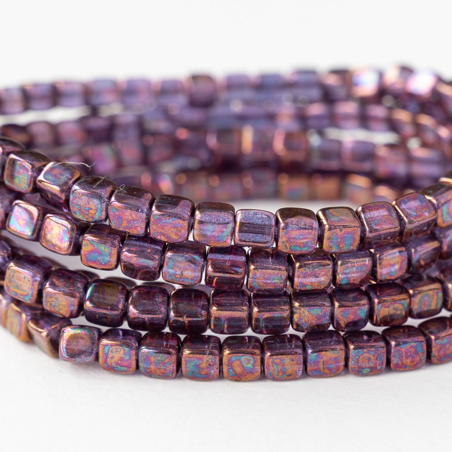 4mm Glass Cube Beads - Purple Bronze Luster - 40 beads