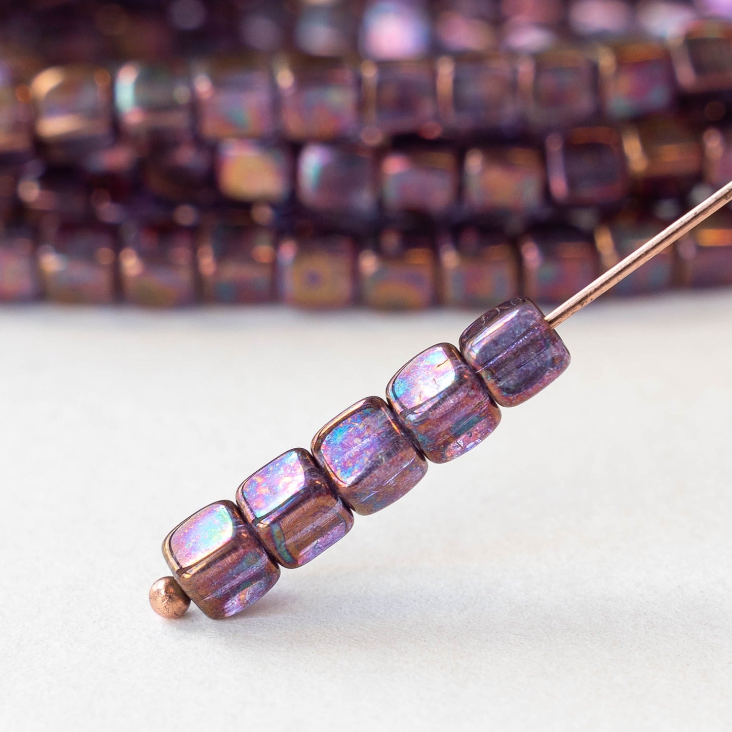 4mm Glass Cube Beads - Transparent Purple with a Rainbow Finish - 40 beads