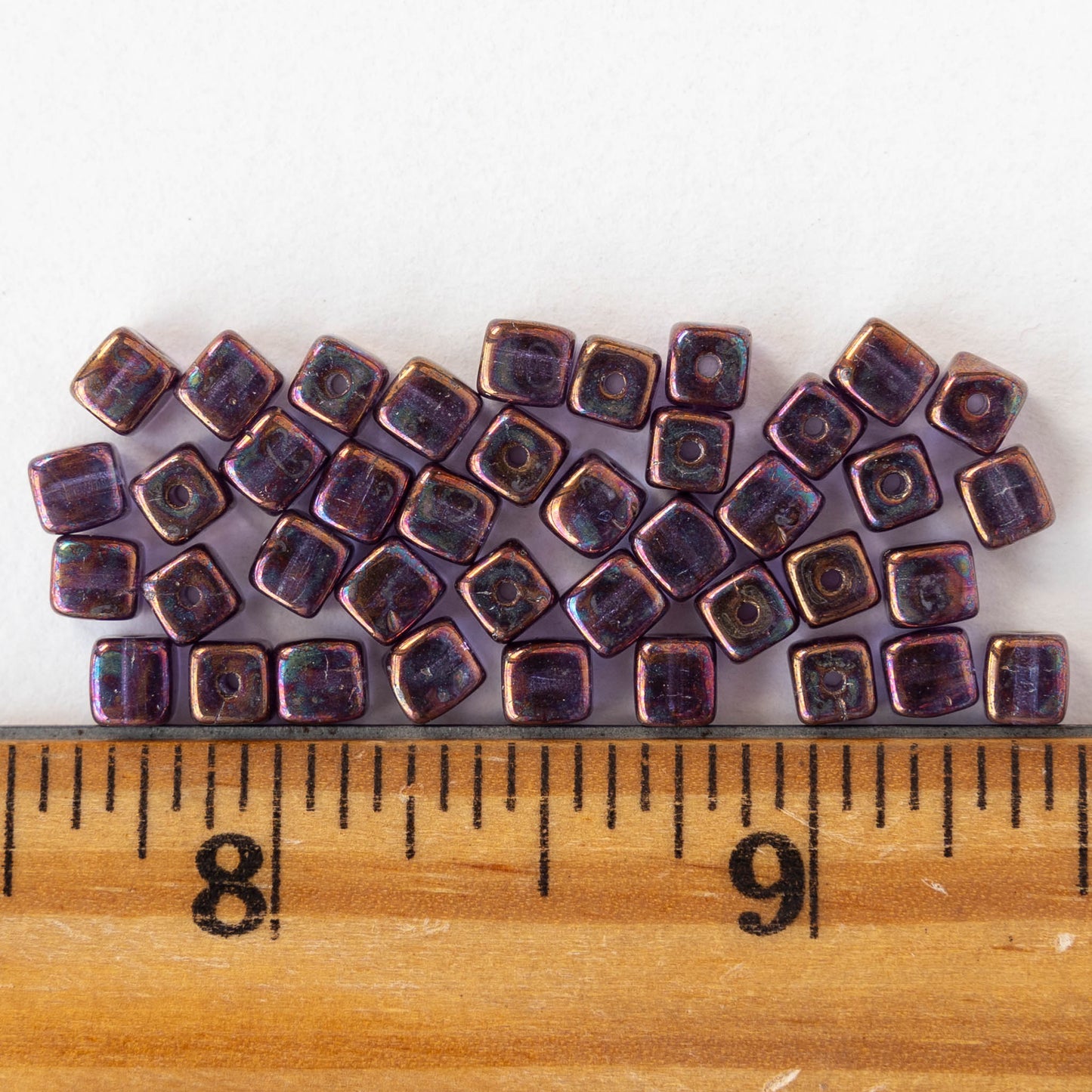 4mm Glass Cube Beads - Transparent Purple with a Rainbow Finish - 40 beads