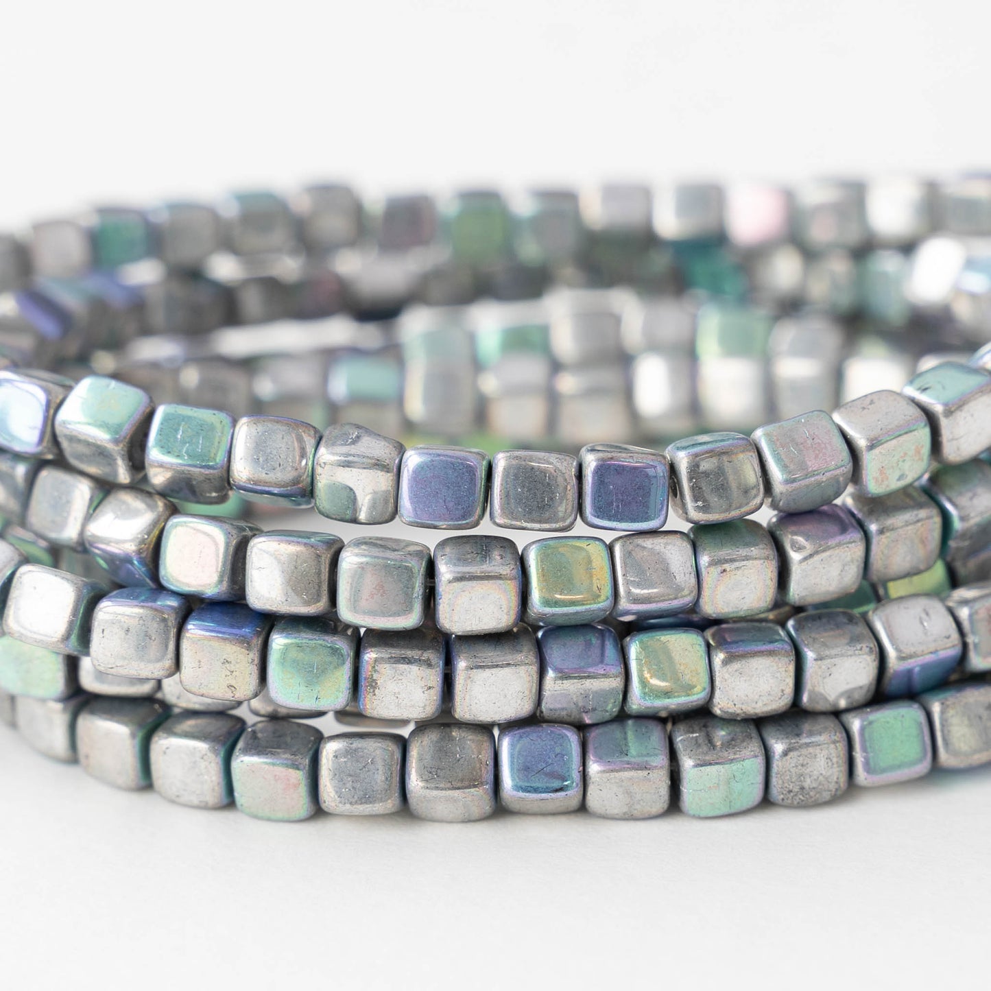 4mm Glass Cube Beads - Silver AB - 40 beads