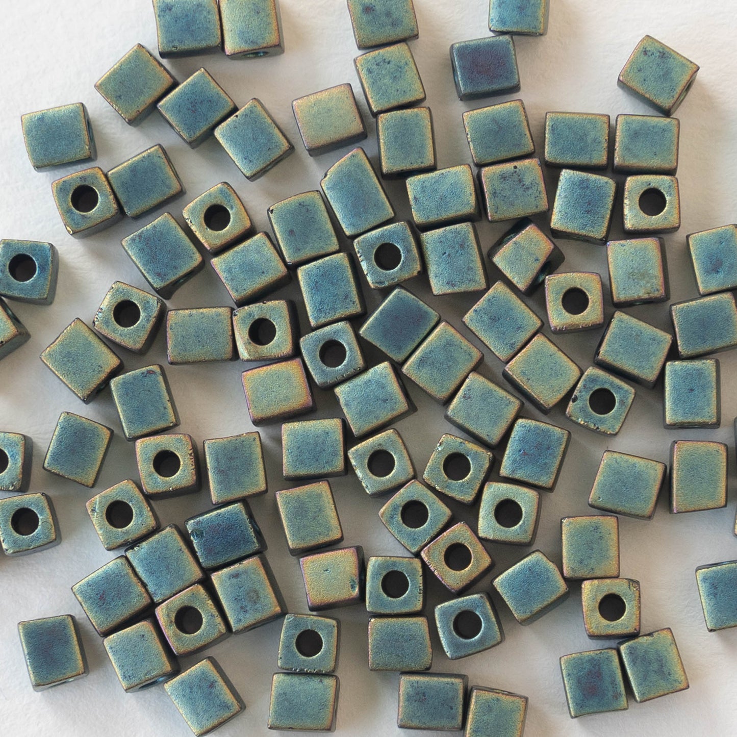 4mm Miyuki Cube Beads - Metallic Matte Verde Gris - 20 grams