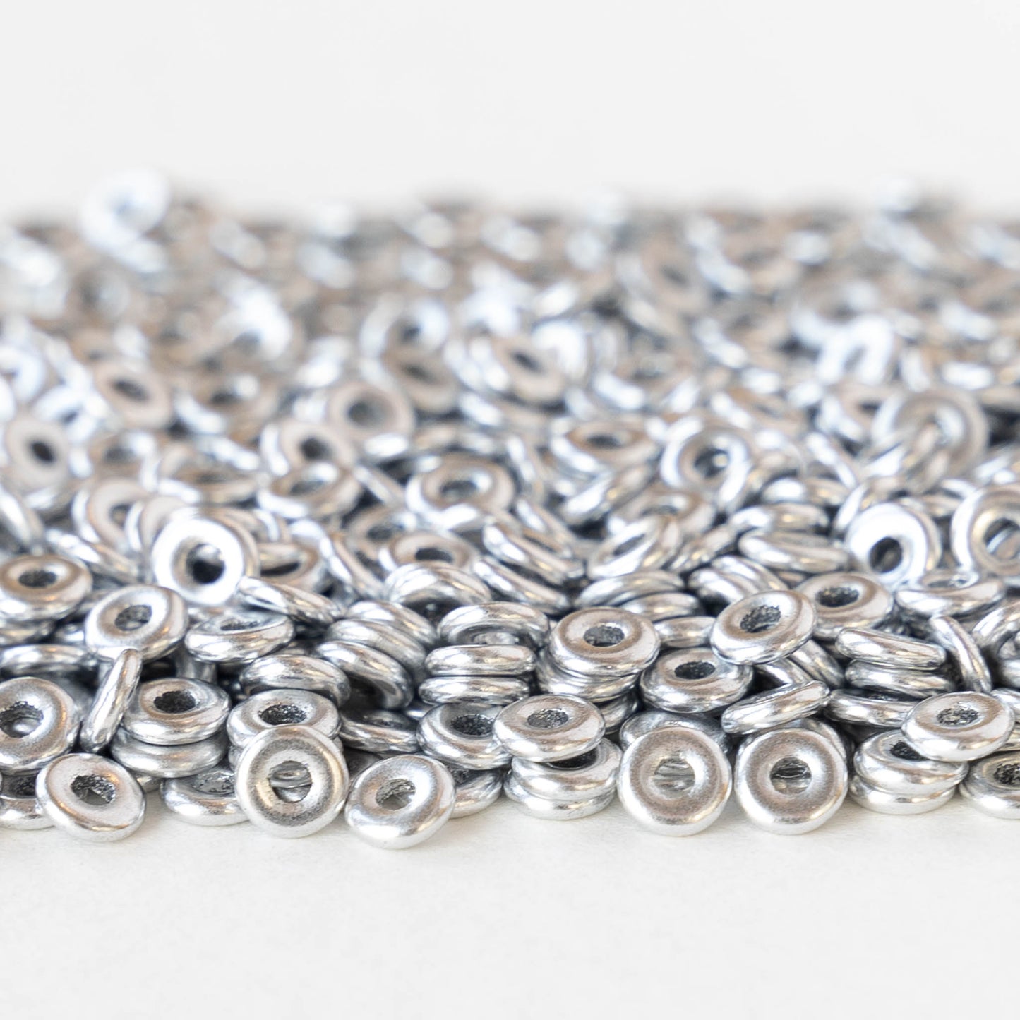 4mm Glass O-Ring Beads - Silver - 10 grams