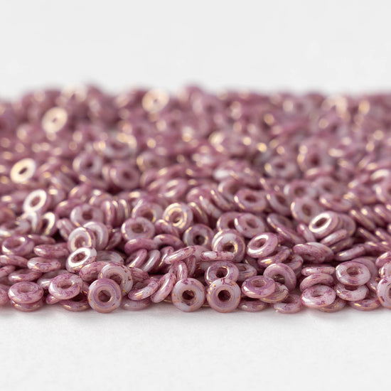 4mm Glass O-Ring Beads - White Pink Luster - 5 grams