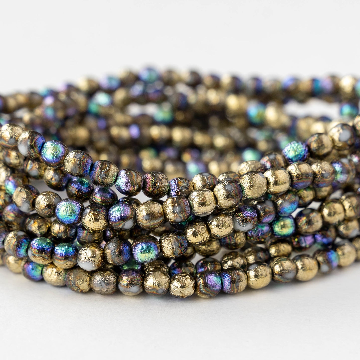 4mm Round Glass Beads - Etched White Gold AB - 50 beads