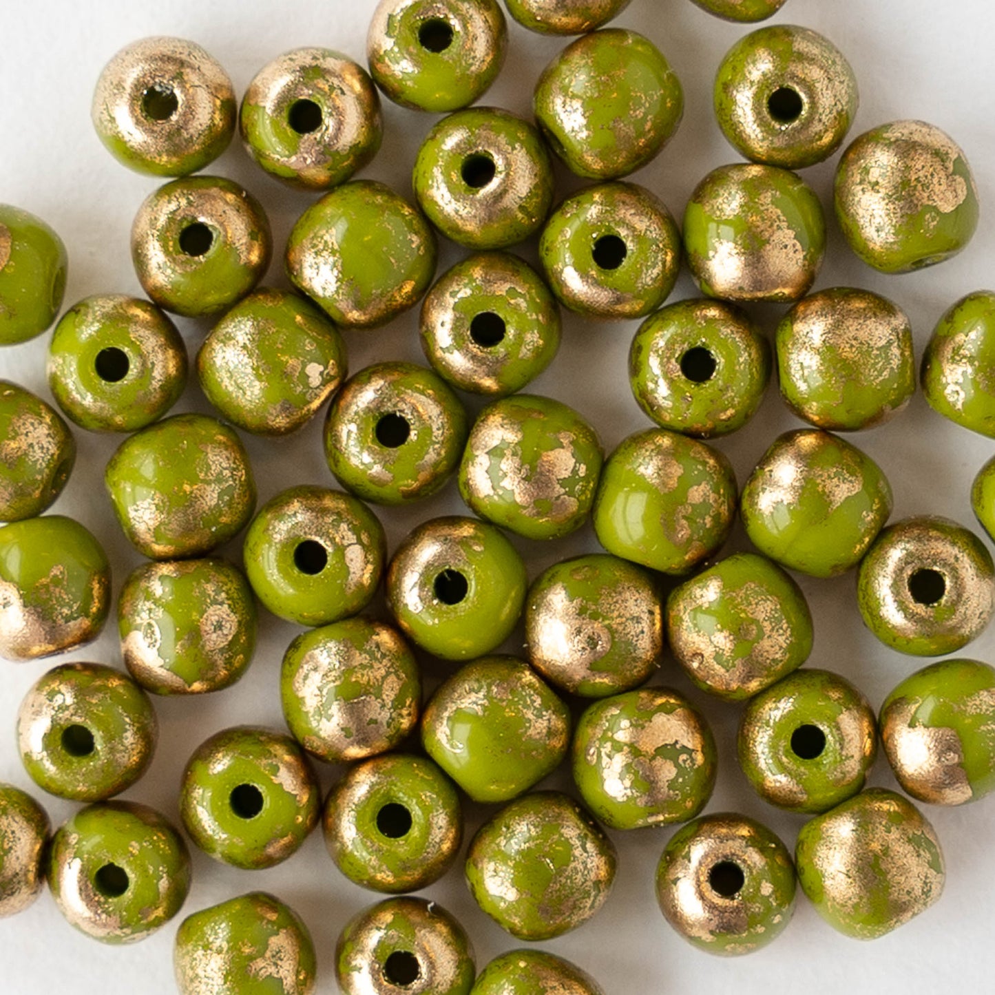 4mm Round Glass Beads - Opaque Green with Gold Dust - 50 beads