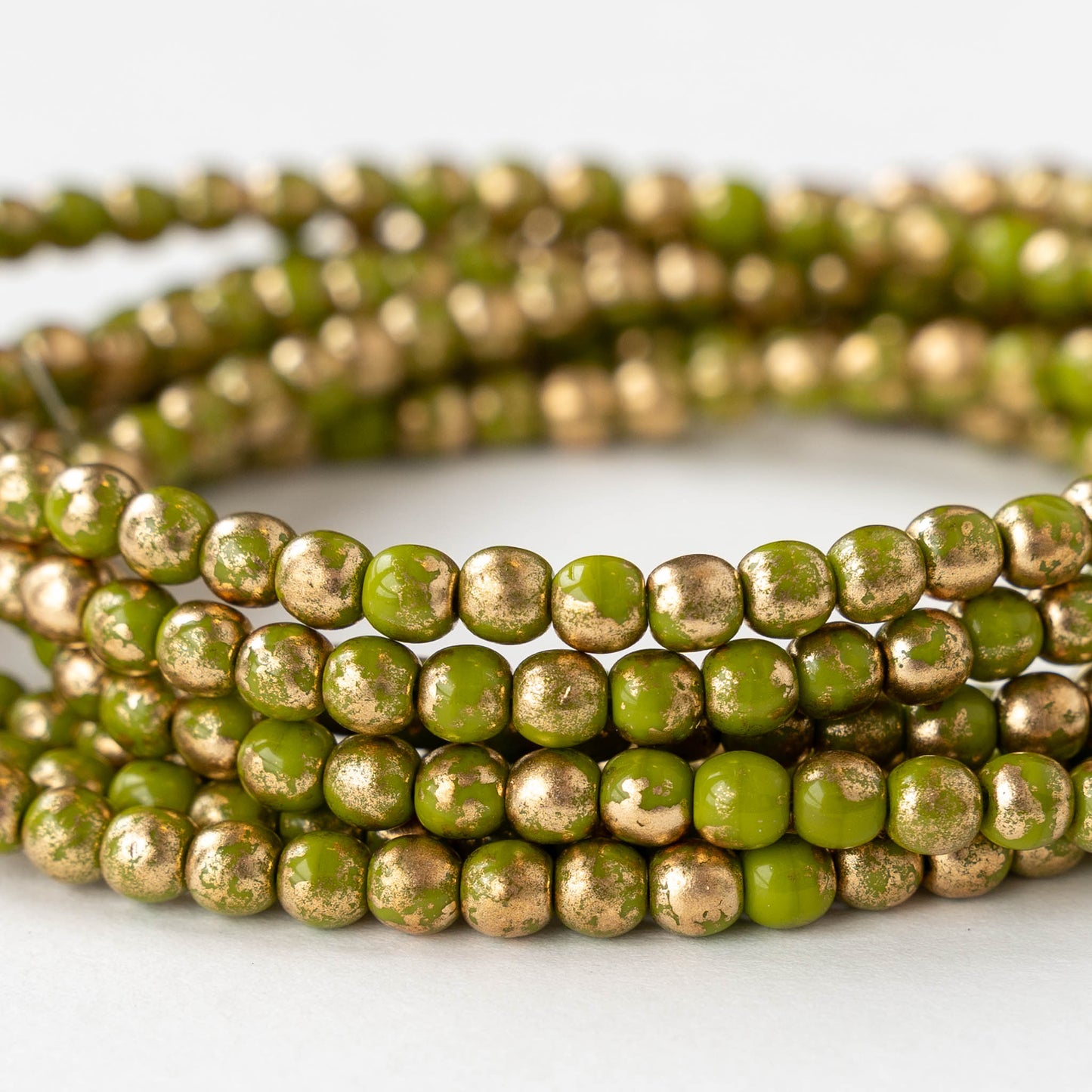 4mm Round Glass Beads - Opaque Green with Gold Dust - 50 beads