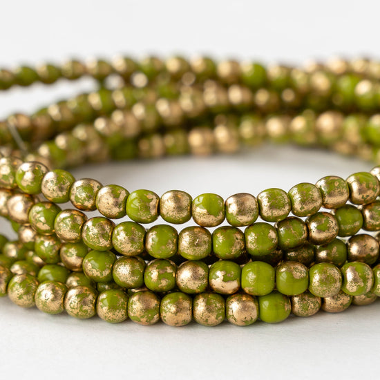 4mm Round Glass Beads - Opaque Green with Gold Dust - 50 beads