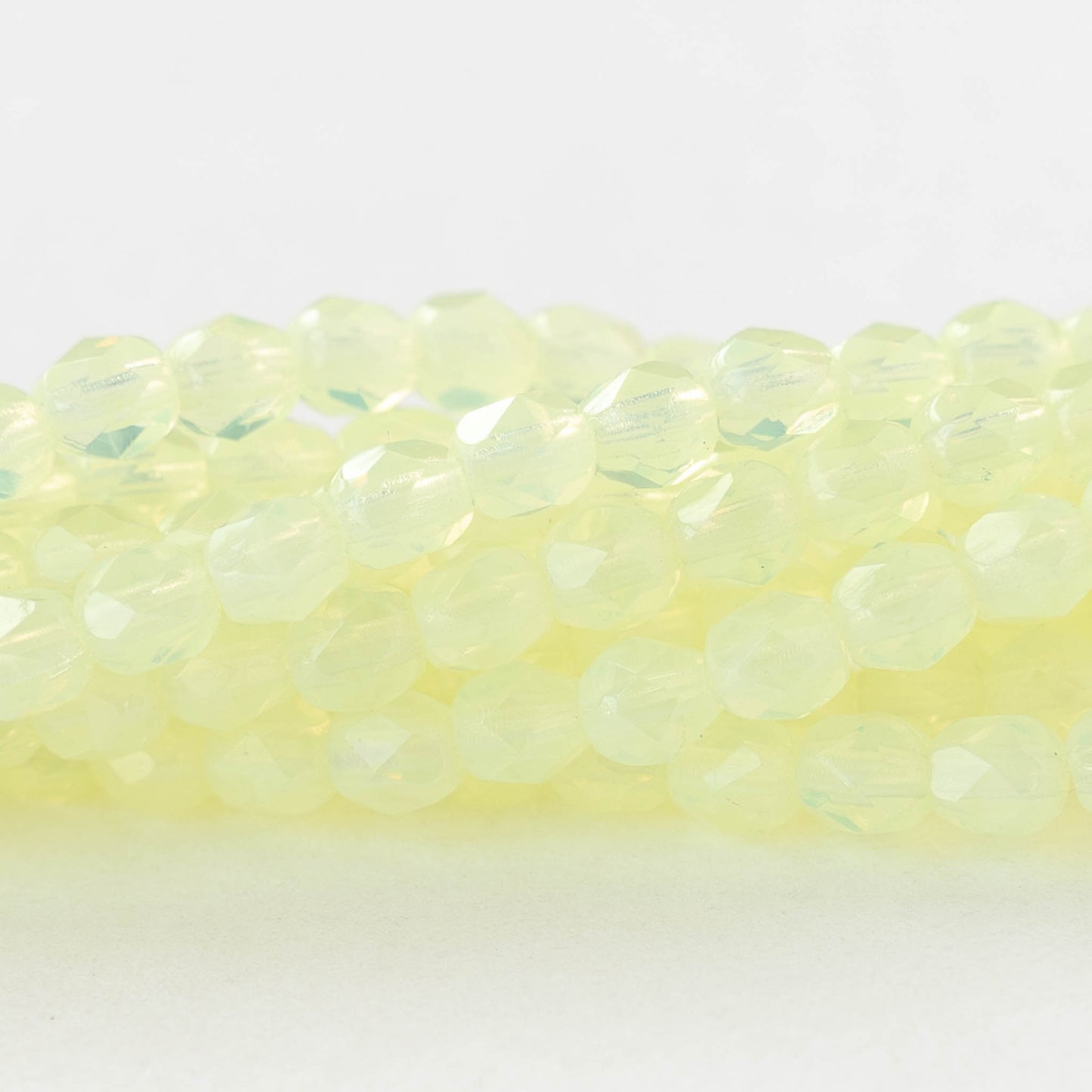 4mm Firepolished Round Glass Beads - Jonquil - 50 beads