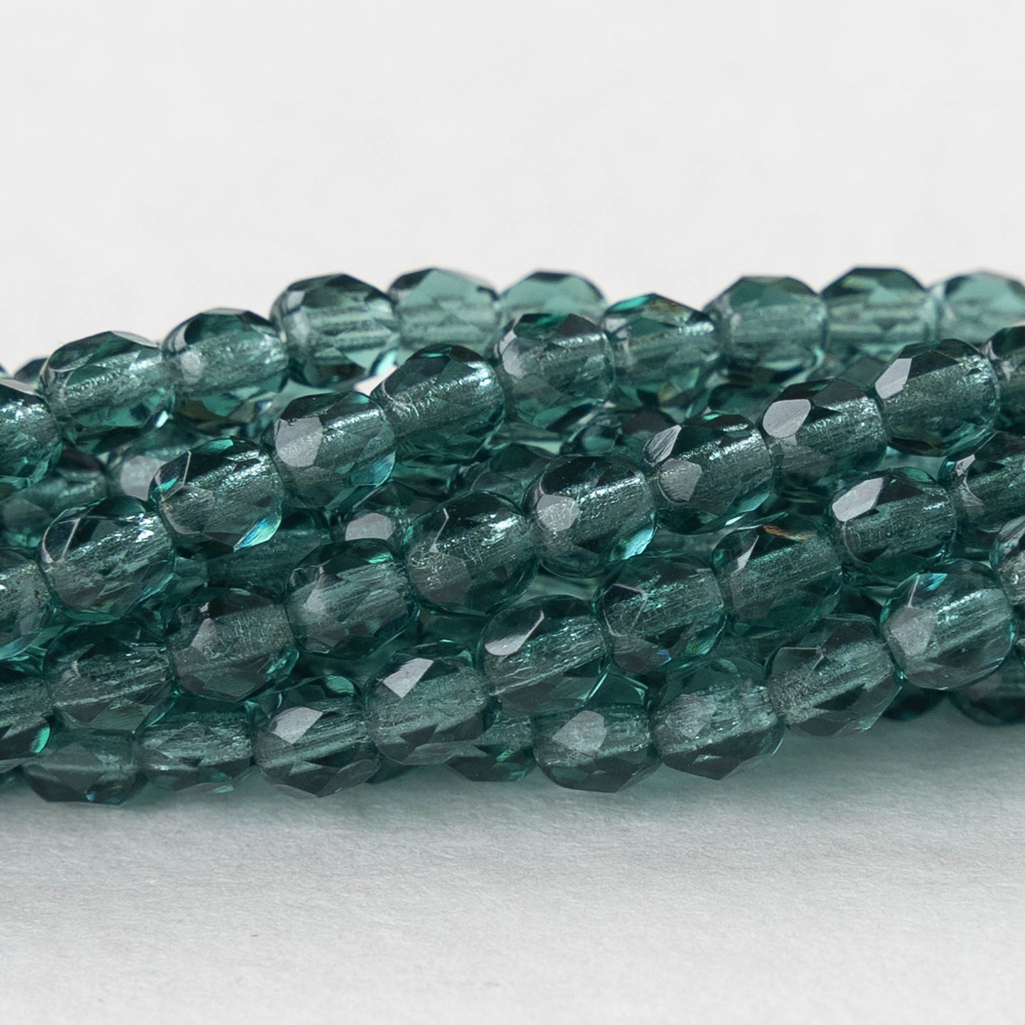 4mm Faceted Round Beads - Prairie Green - 100 beads