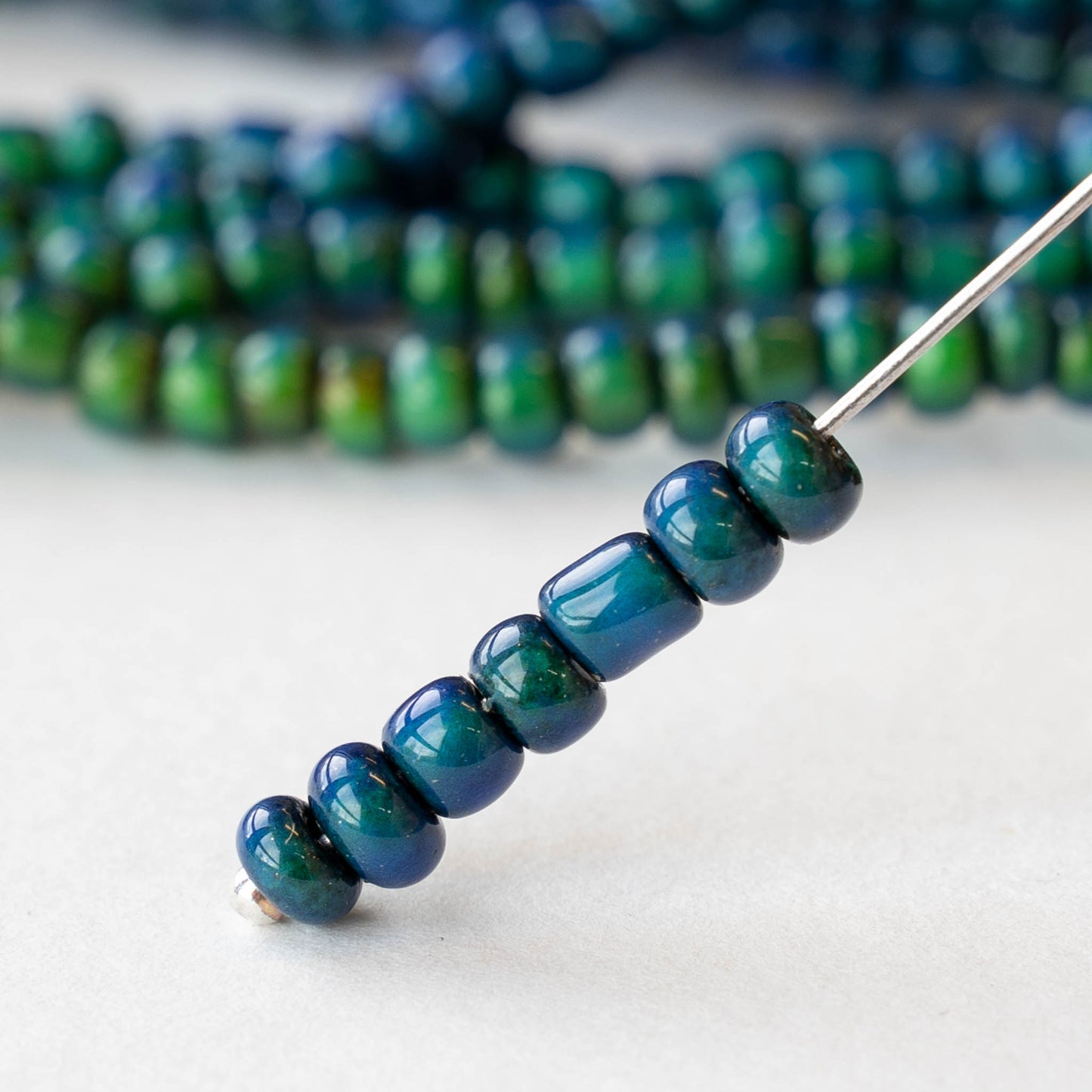 Size 6 Seed Beads - 4mm Color Changing Mood Beads - 6 inch strand