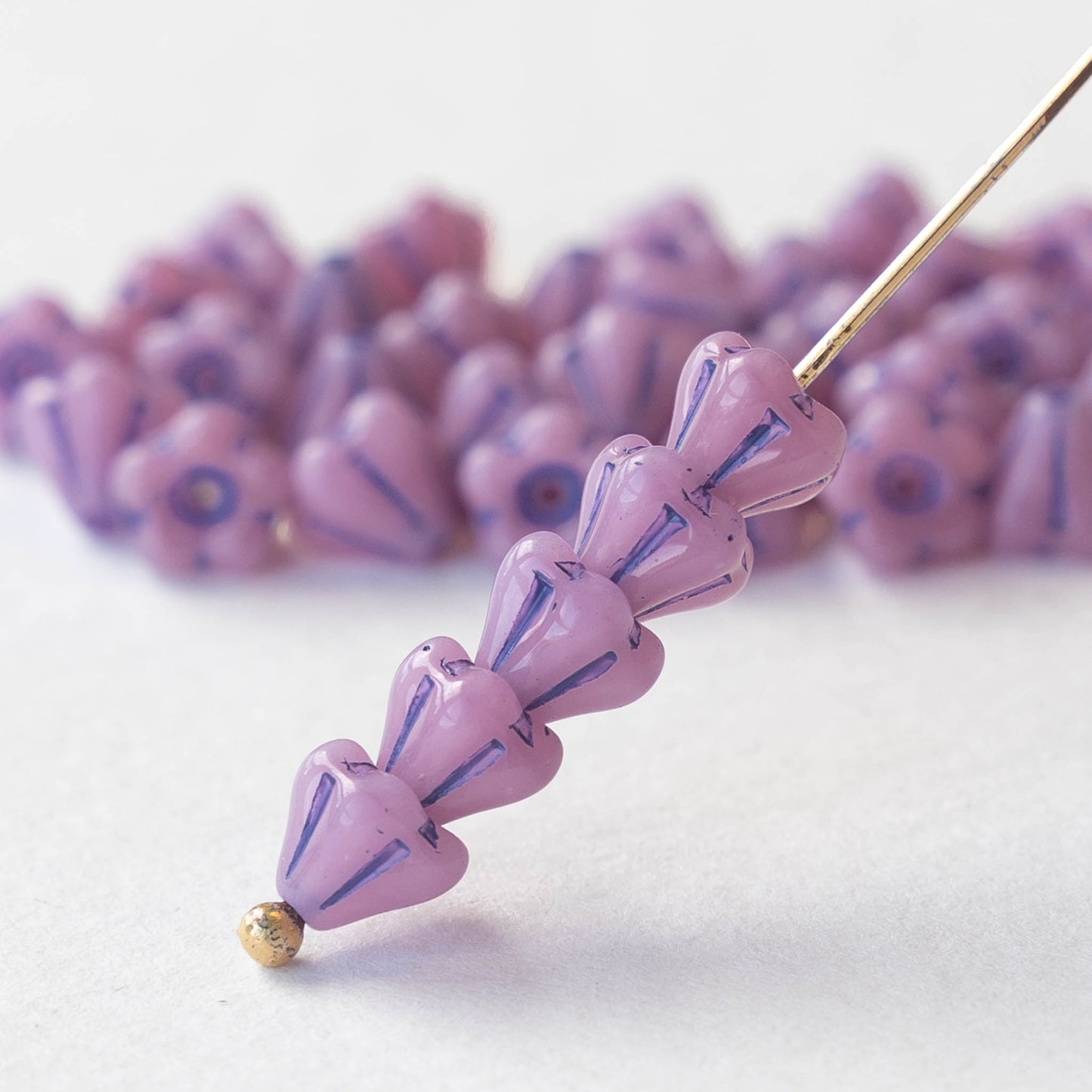 4x6mm Bell Flower Beads - Lavender with Blue - 30 Beads