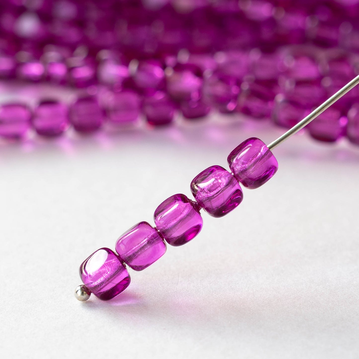 5mm Glass Cube Beads - Bright Purple - 50 beads