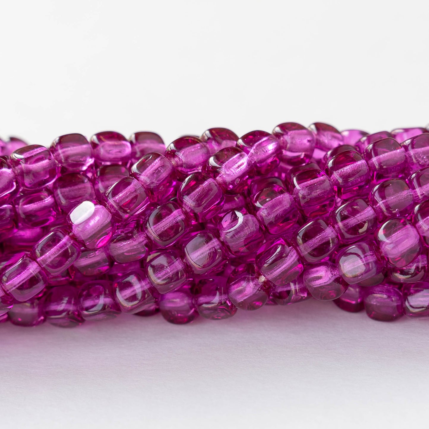 5mm Glass Cube Beads - Bright Purple - 50 beads