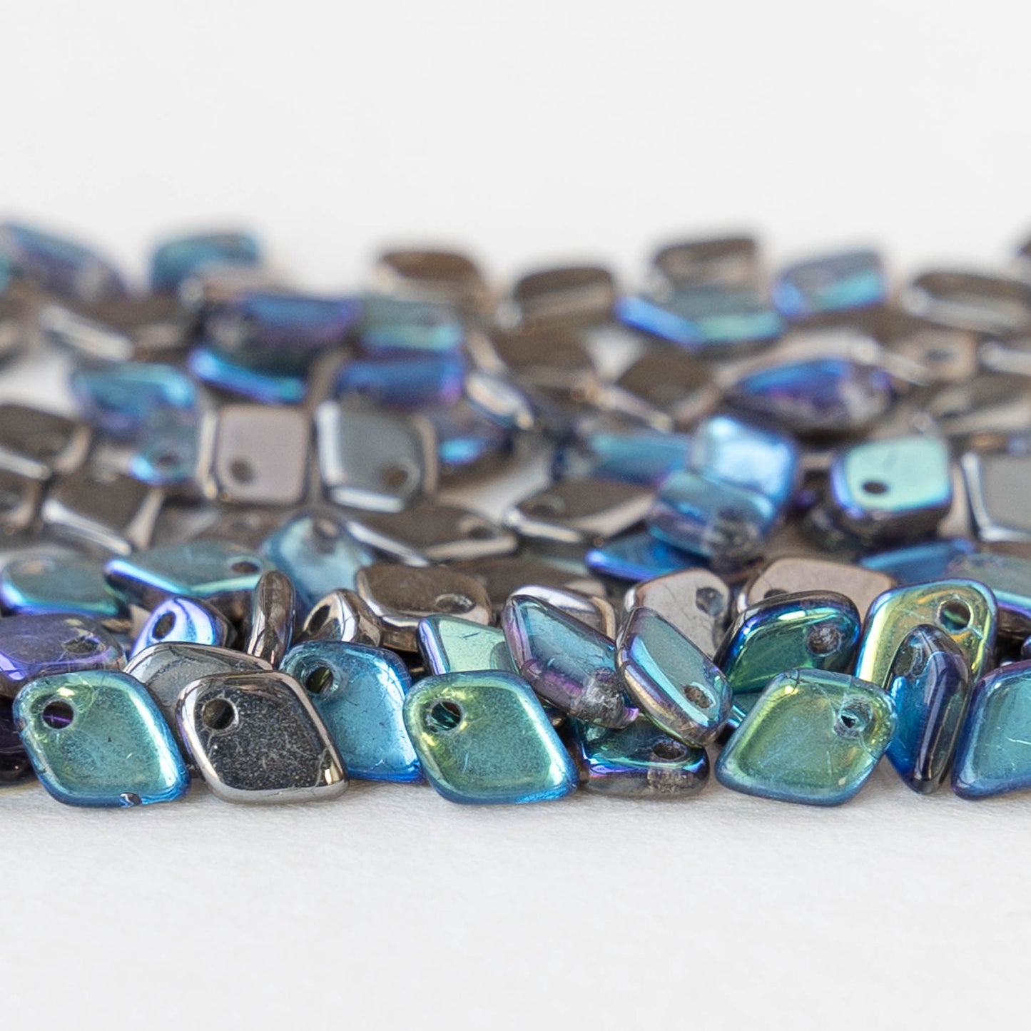 5mm Glass Dragon Scale Beads  - Crystal Graphite Rainbow - 5 or 10 grams