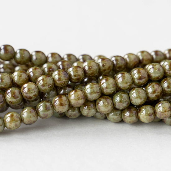 5mm Round Glass Beads - Green Picasso Luster - 50 Beads