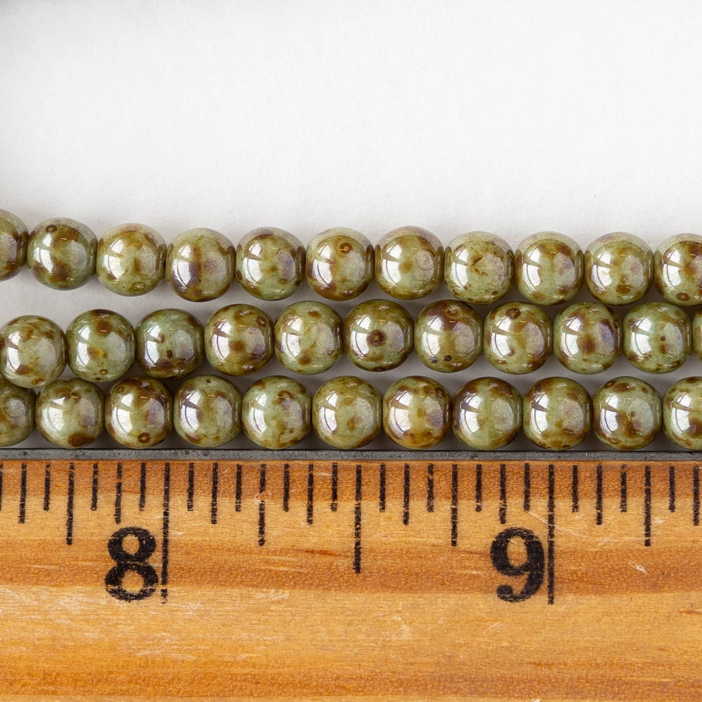 5mm Round Glass Beads - Green Picasso Luster - 50 Beads