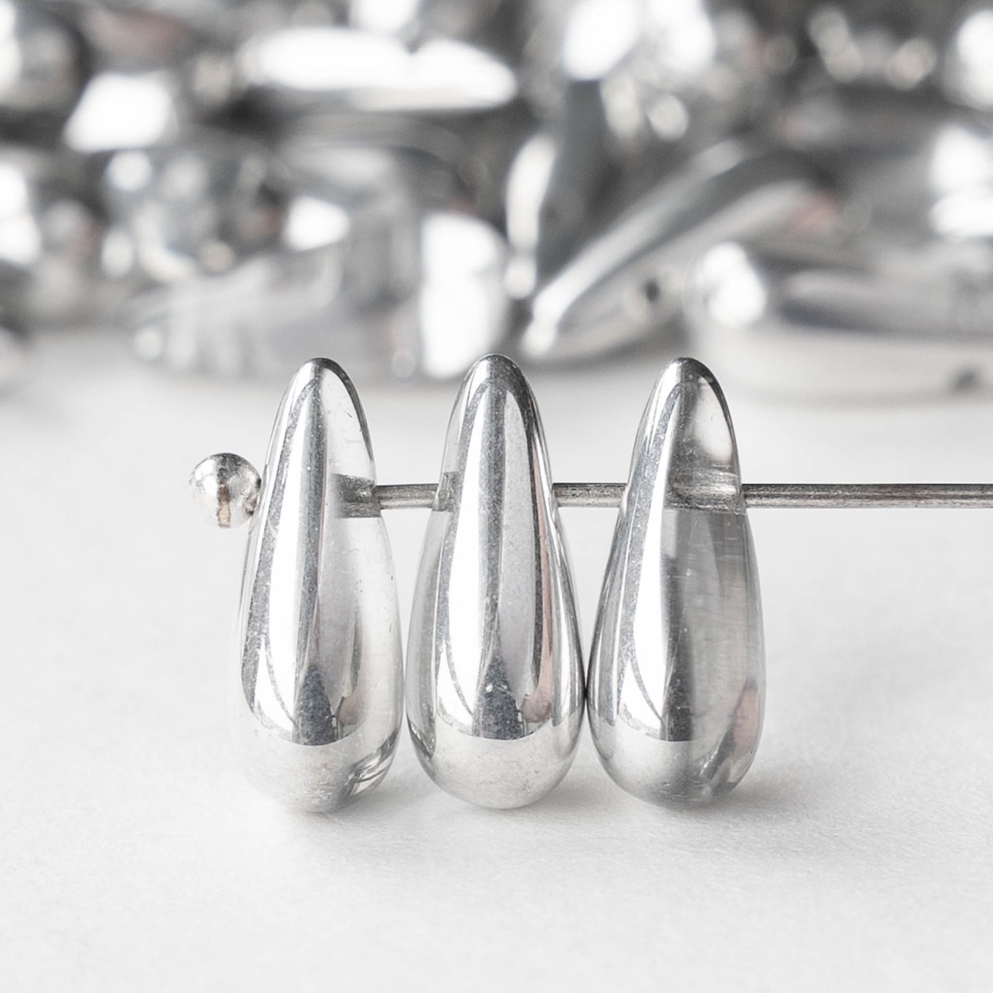 5x12mm Glass Teardrop Beads - Crystal Labrador - 30 beads