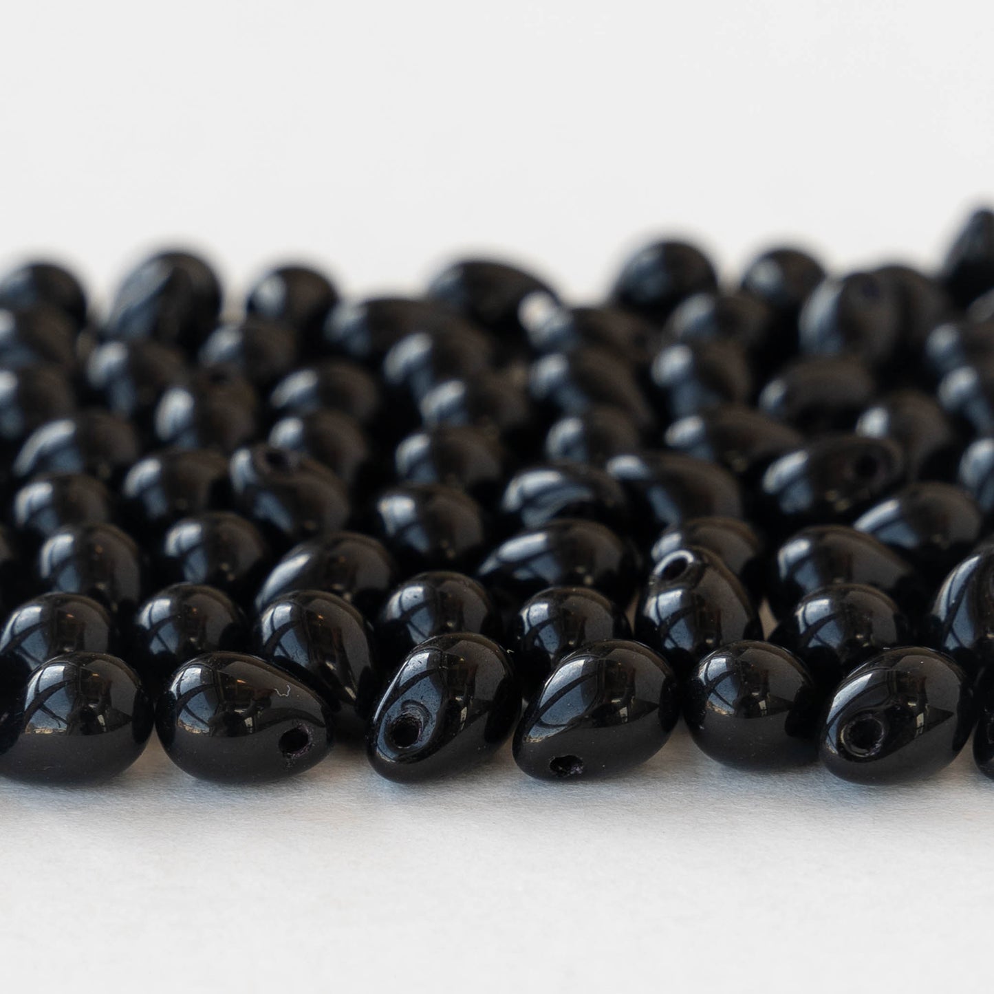 5x7mm Glass Teardrop Beads - Black - 75 Beads