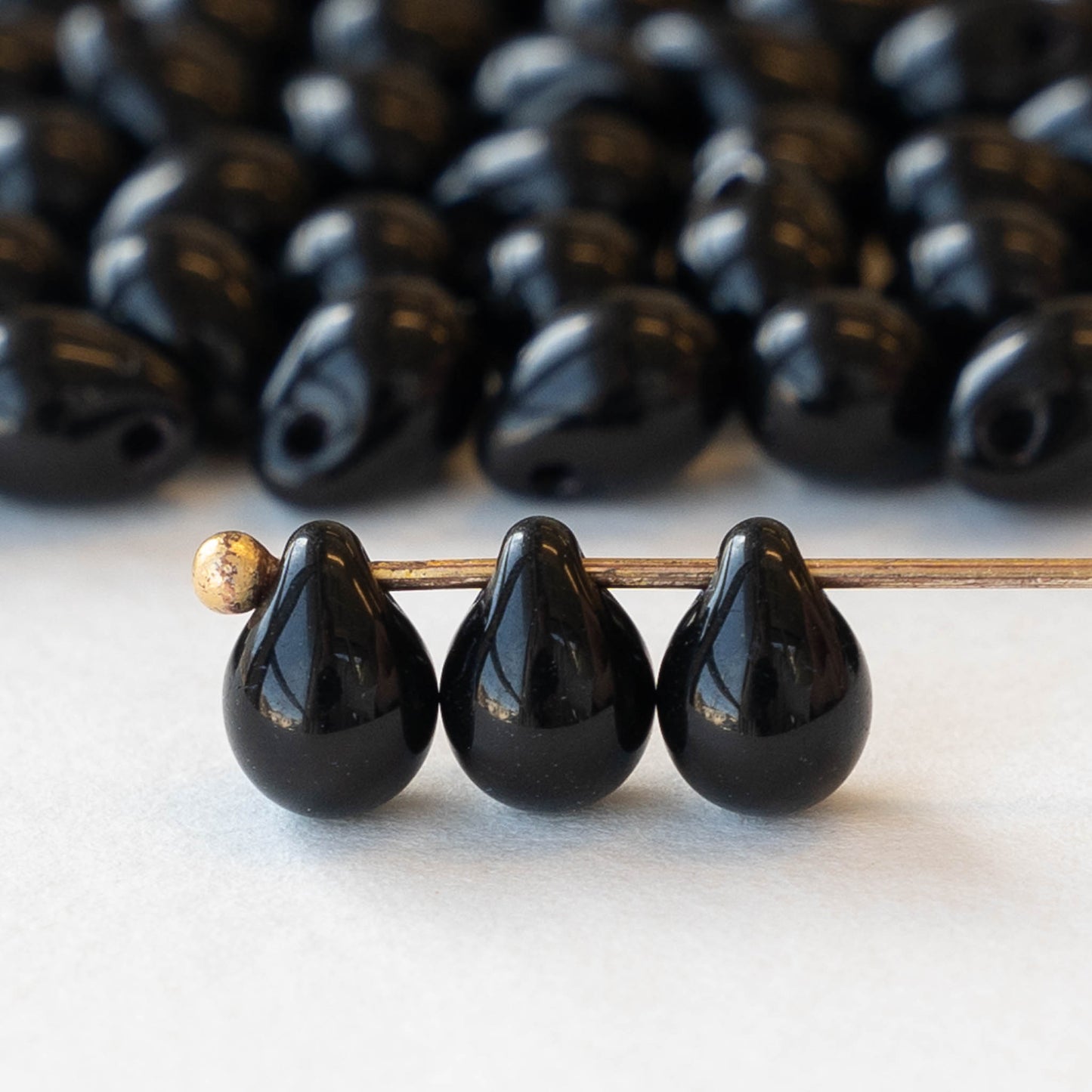 5x7mm Glass Teardrop Beads - Black - 75 Beads