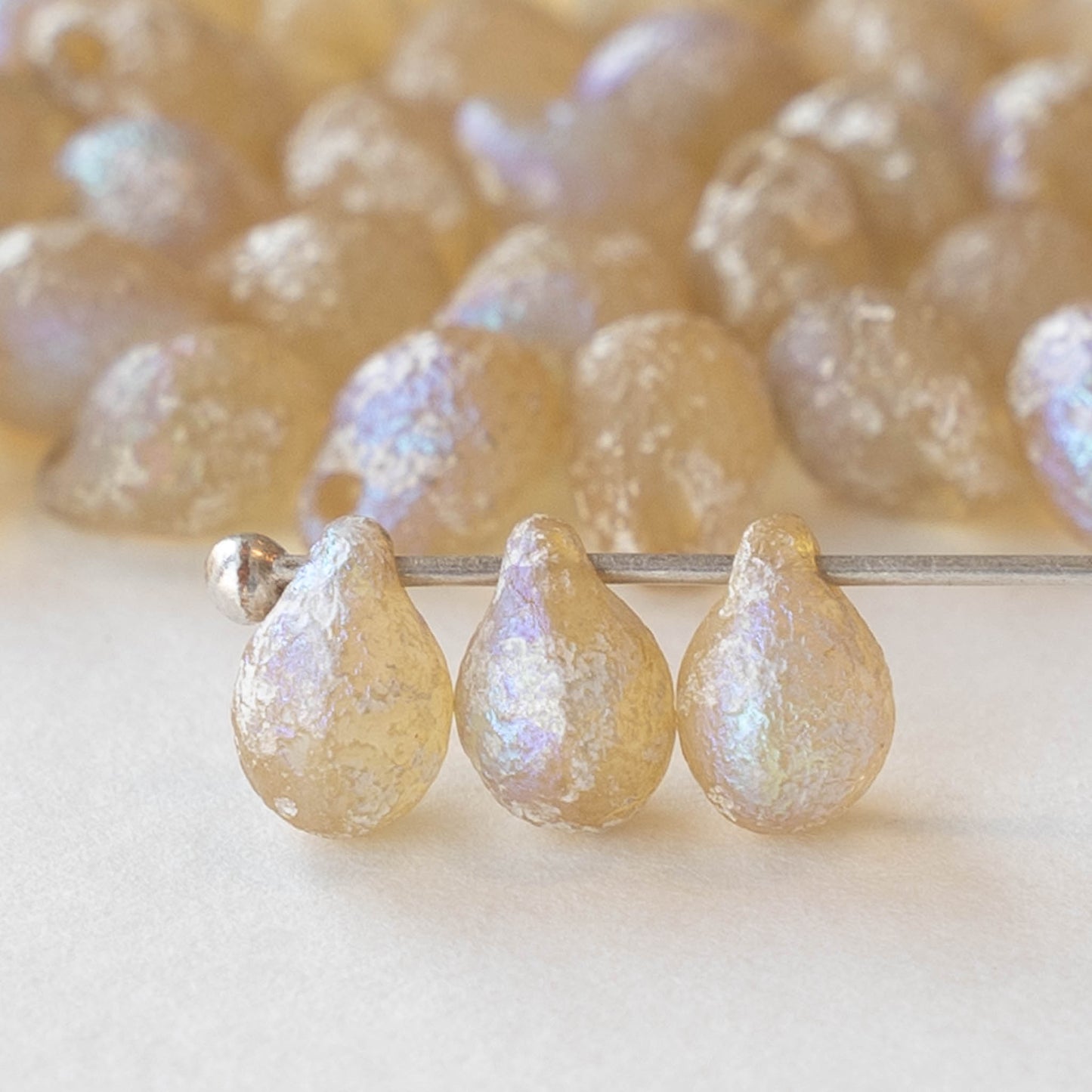 5x7mm Glass Teardrop Beads - Ivory - 30 Beads