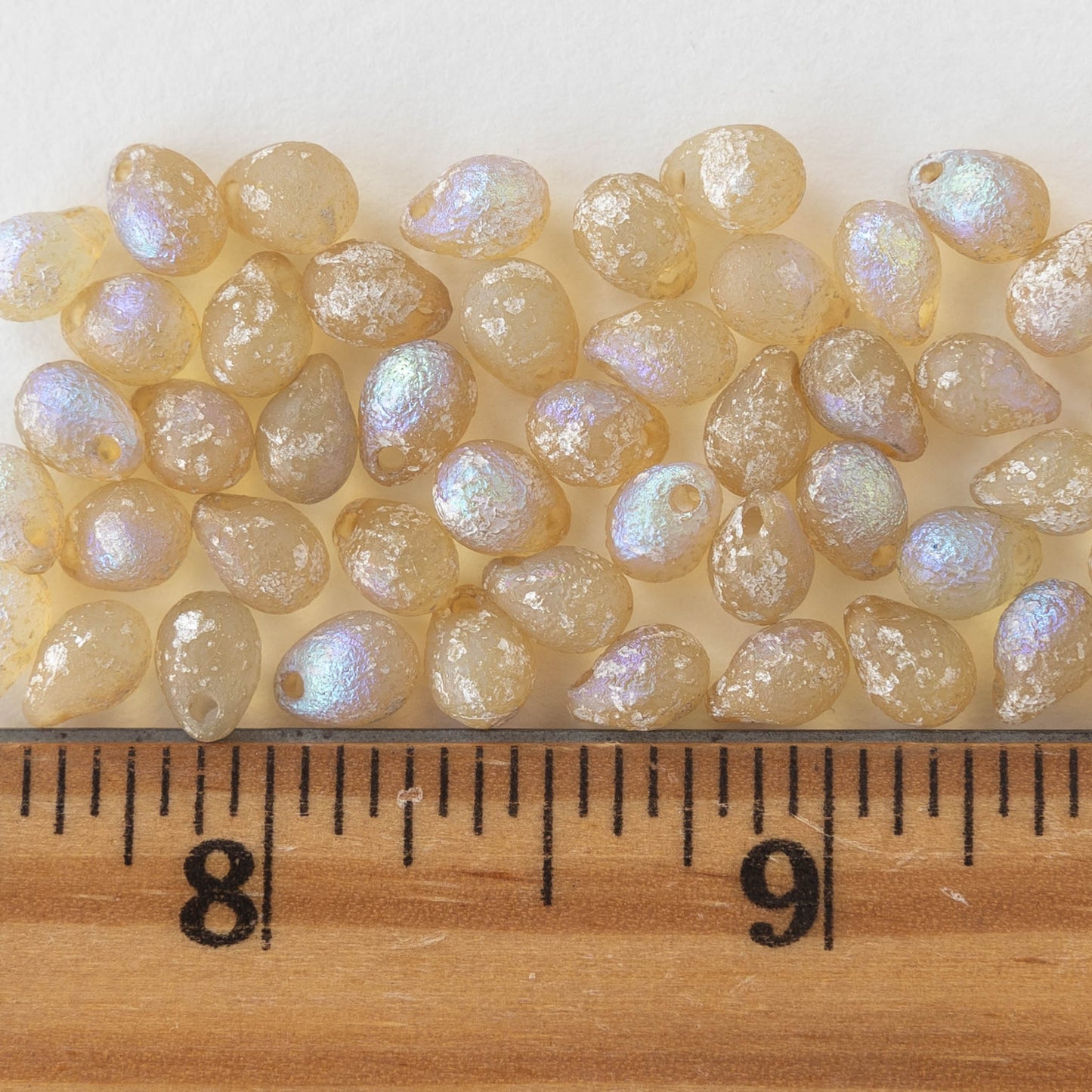 5x7mm Glass Teardrop Beads - Ivory - 30 Beads