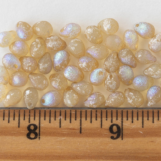 5x7mm Glass Teardrop Beads - Ivory - 30 Beads