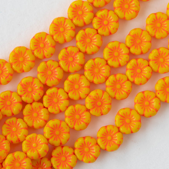8mm Flower - Opaque Yellow with Orange Wash - 20 beads