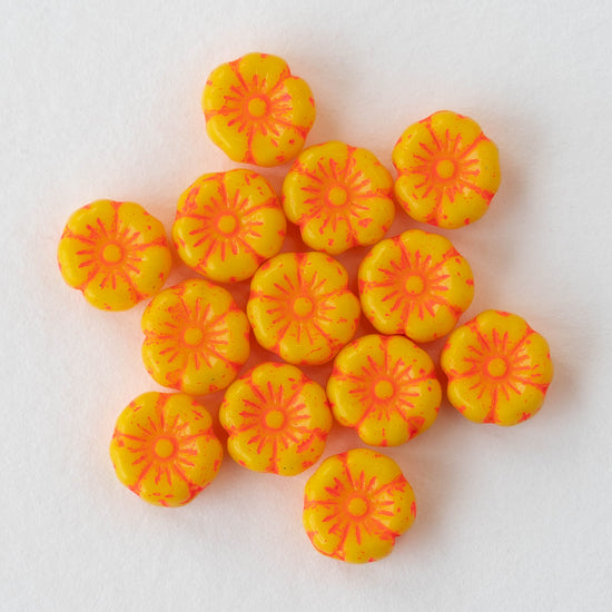 8mm Flower - Opaque Yellow with Orange Wash - 20 beads