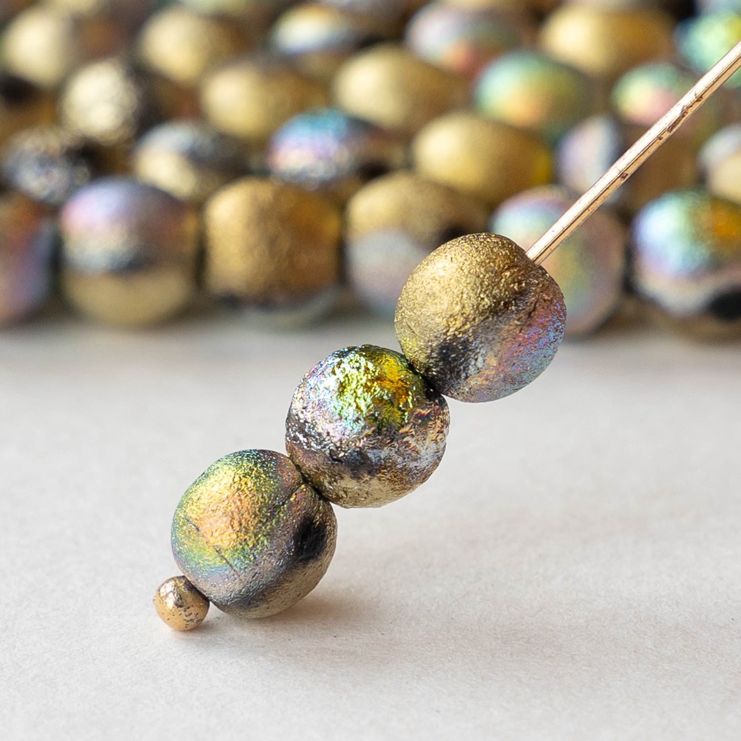 6mm Round Glass Beads - Etched Gold Rainbow - 25 Beads