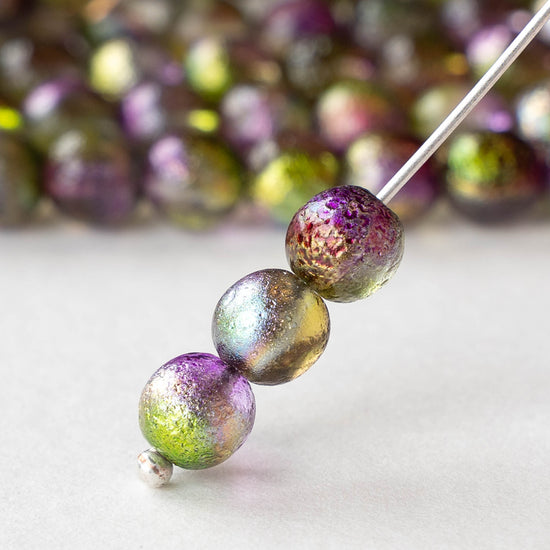 6mm Round Glass Beads - Etched Lavender and Peridot Green - 25 Beads
